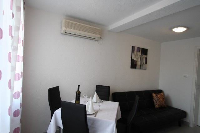 Apartments Hodžić 10014-A2