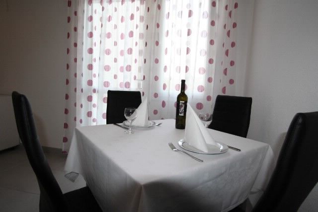 Apartments Hodžić 10014-A2