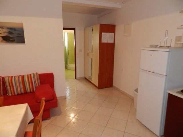 Apartments Emil 25881-A2