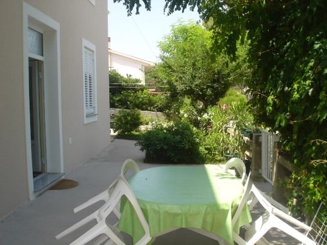 Apartments Car Zorica 60261-A1