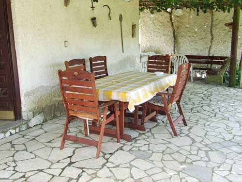 Apartments and Rooms Ana 70121-A2