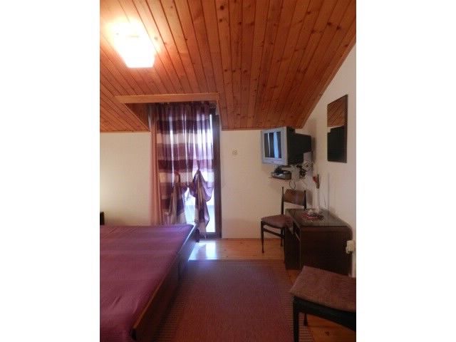 Apartments and Rooms Ana 70121-S1