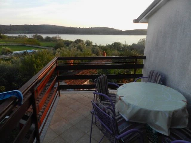 Apartments and Rooms Ana 70121-S2
