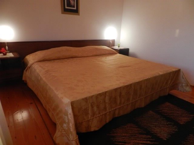 Apartments and Rooms Ana 70121-S2
