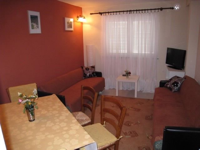 Apartments Nidisa 64151-A1