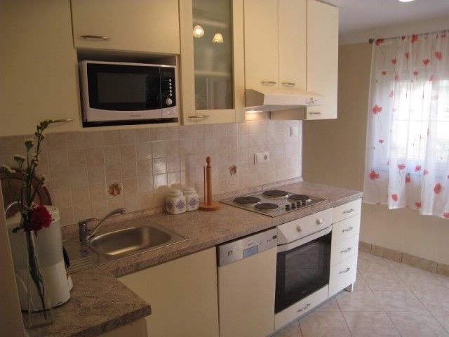 Apartments Nidisa 64151-A1
