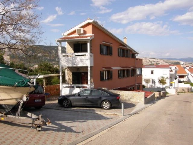 Apartments Pintar-Zarok 69201-A1