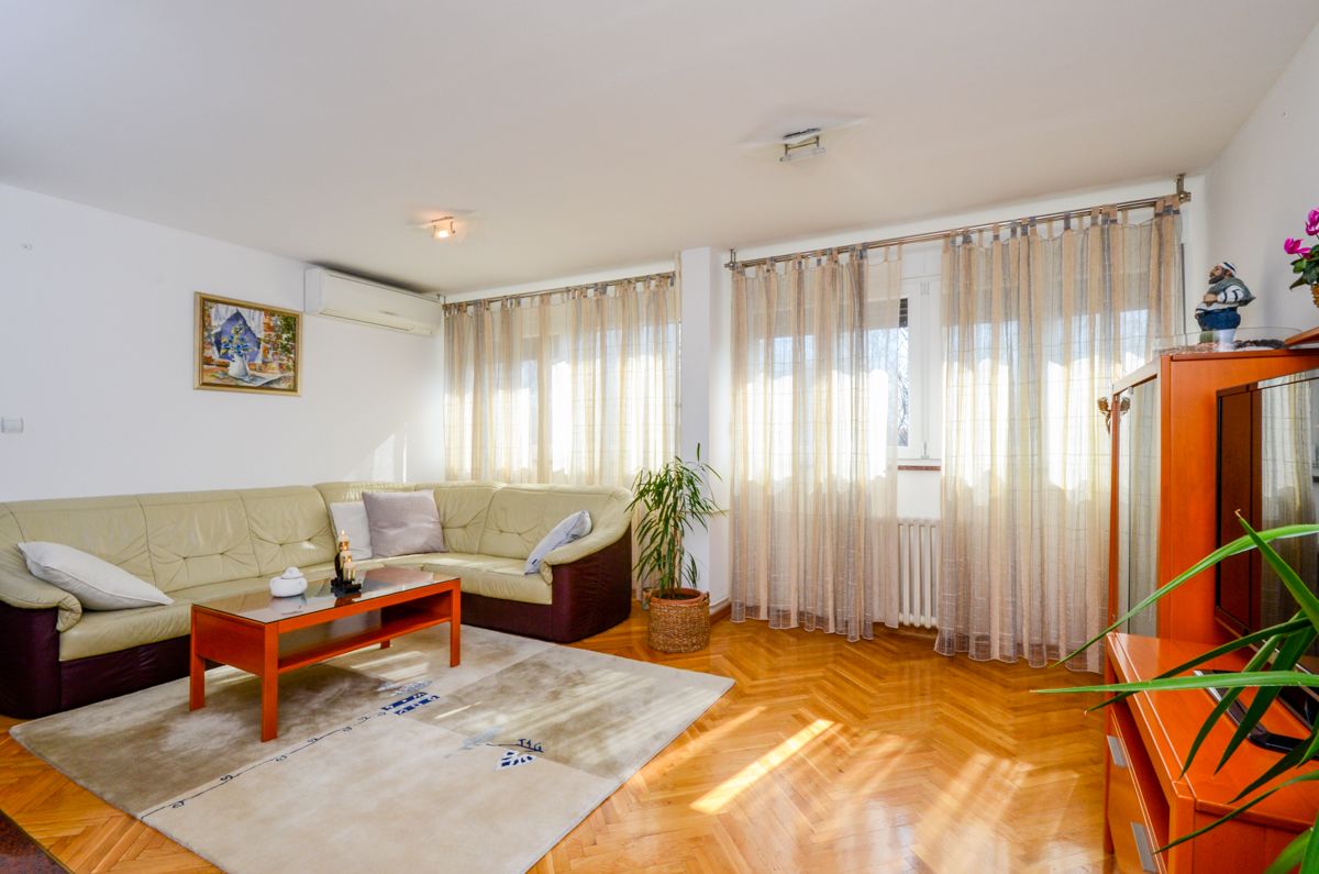 Apartment Snježana 35831-A1
