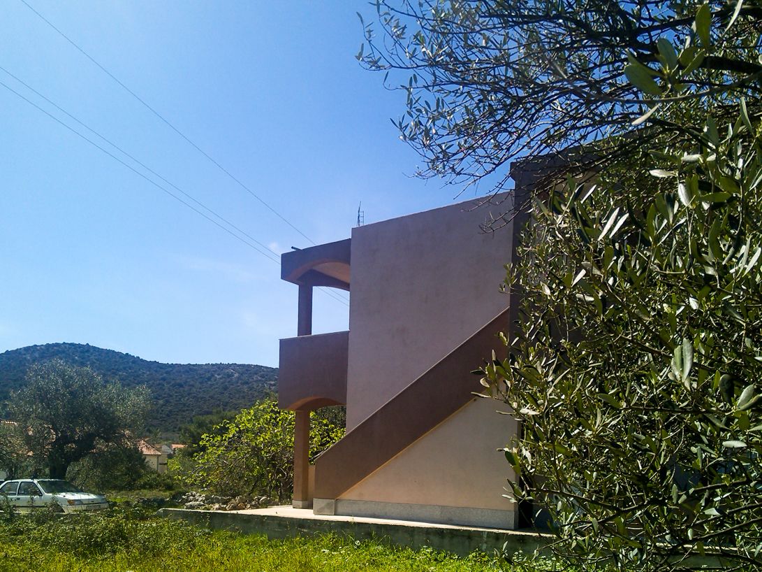 Apartments Mladen 45211-A3