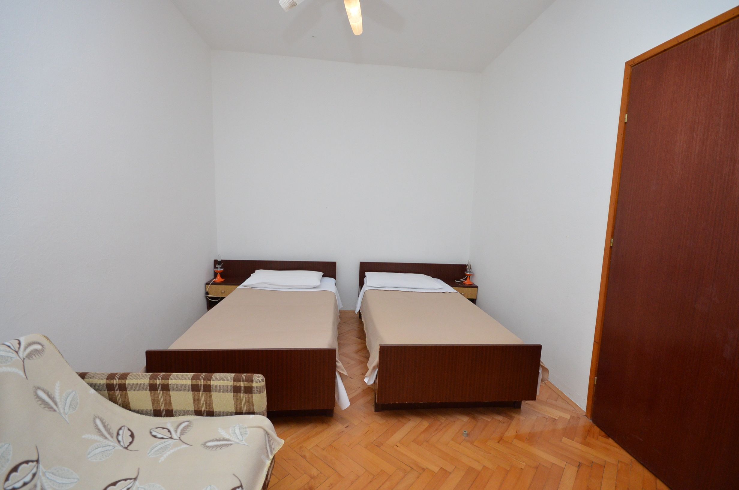 Apartments Zlatko 13601-A1