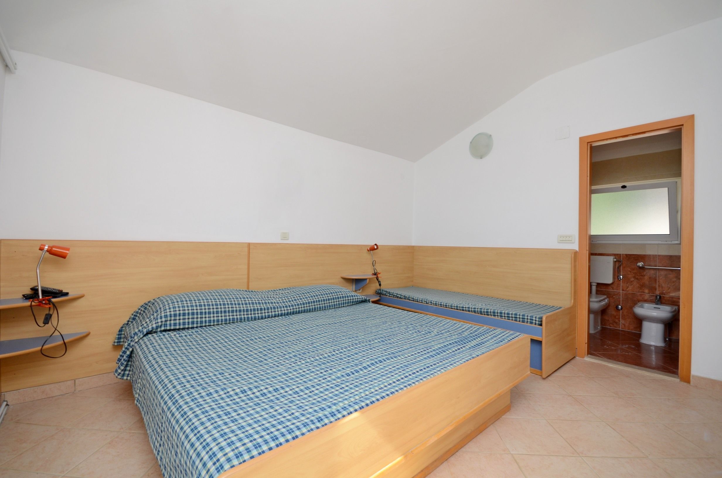 Apartments Jure 33821-A4
