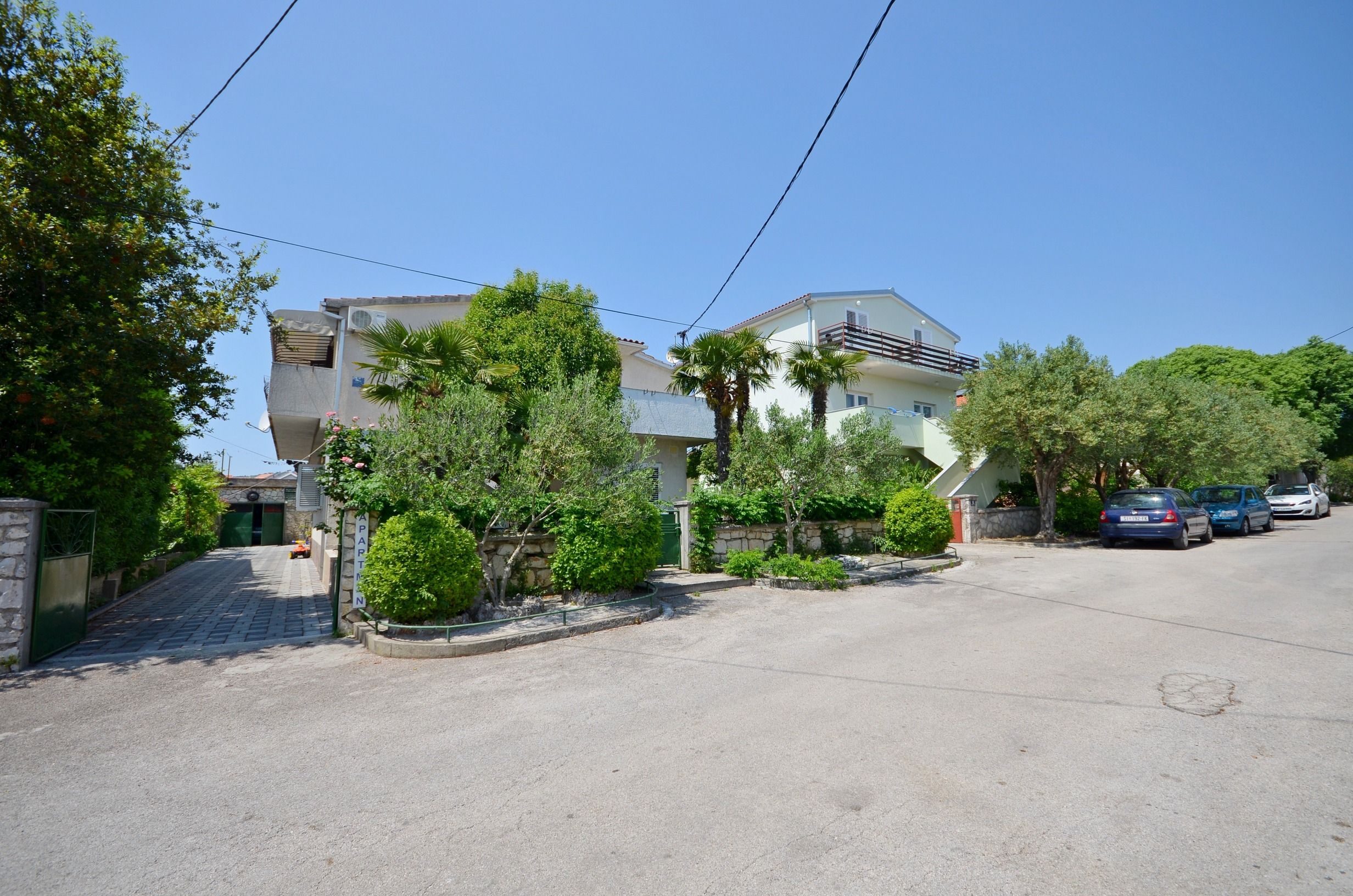 Apartments Miroslava 10581-A1