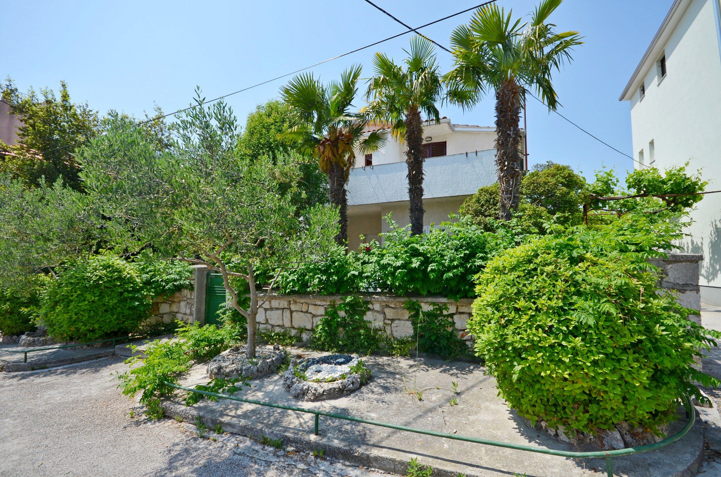 Apartments Miroslava 10581-A1