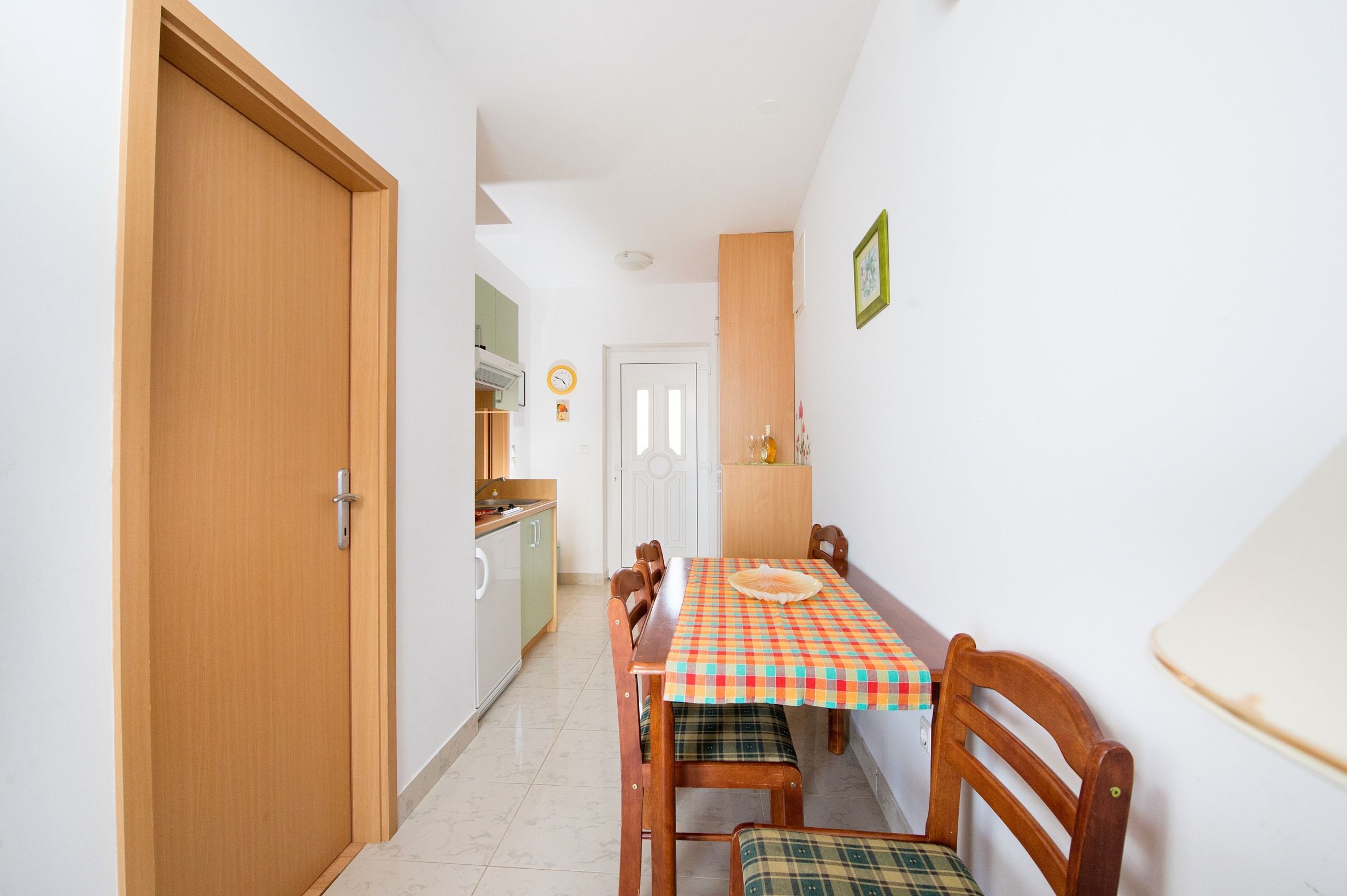 Apartments Ksenija 27231-A3