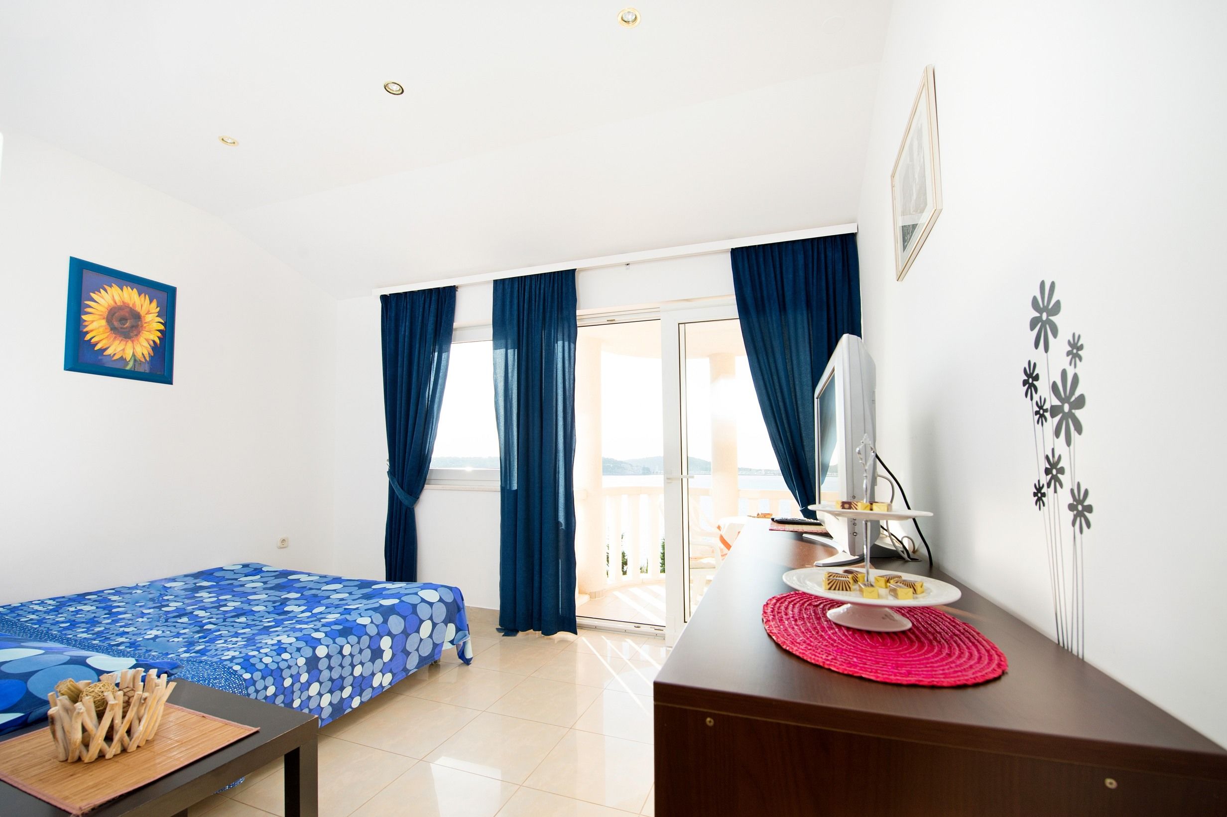Apartments Ksenija 27231-A4