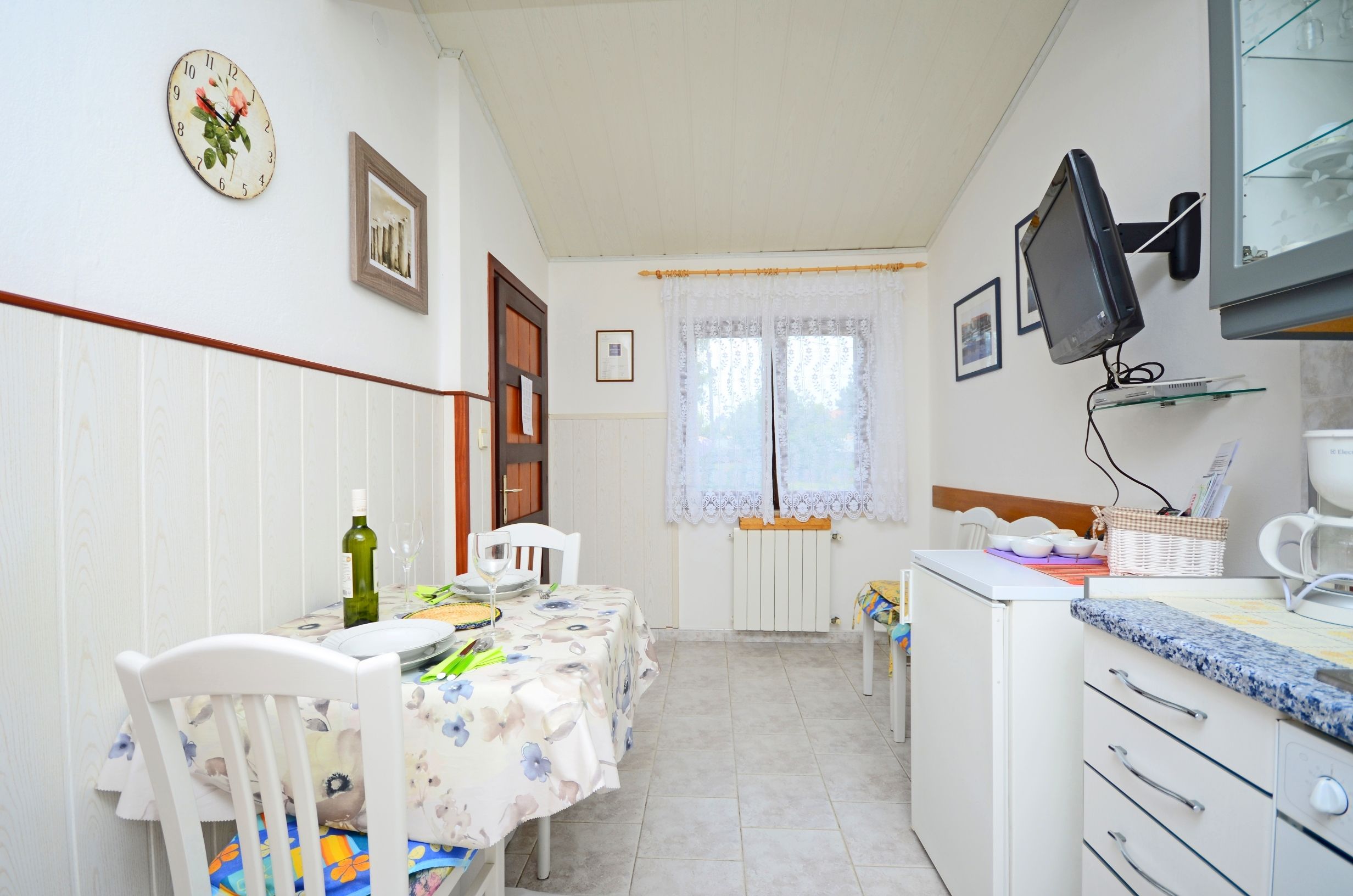 Apartments Bogetić 75331-A1