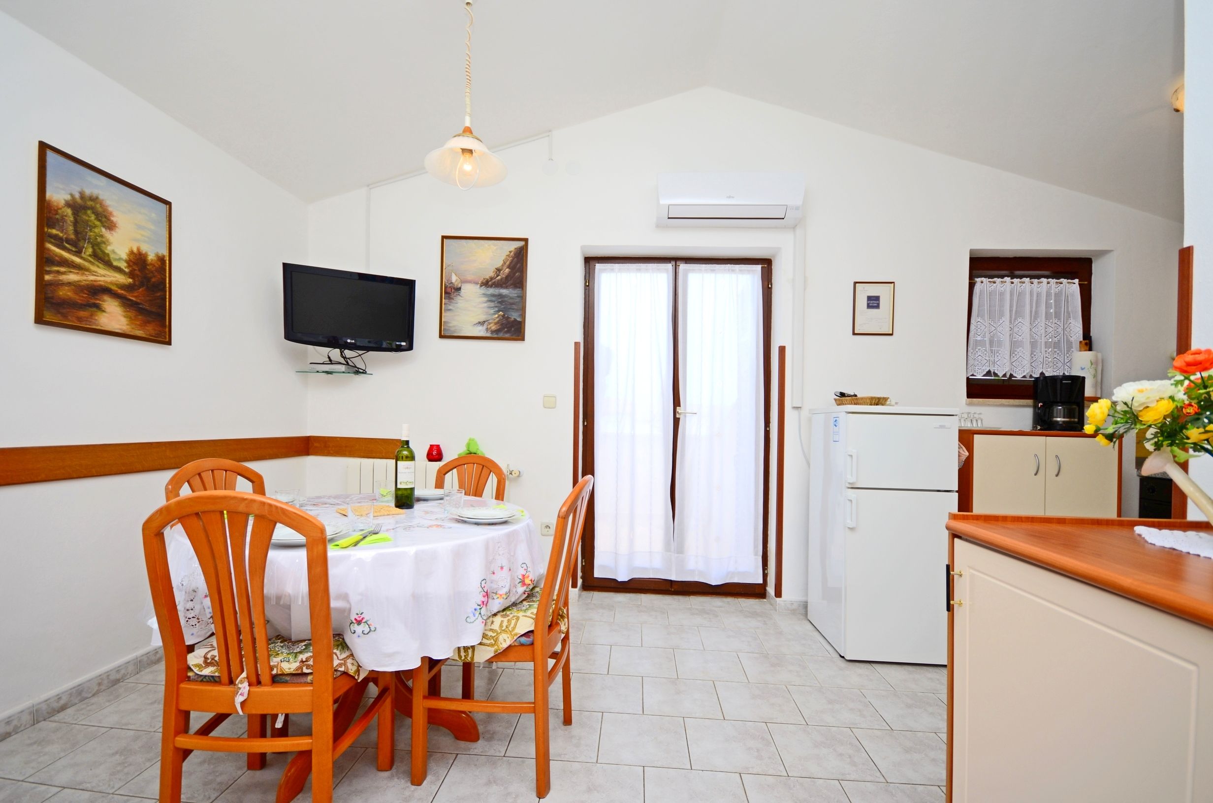 Apartments Bogetić 75331-A3