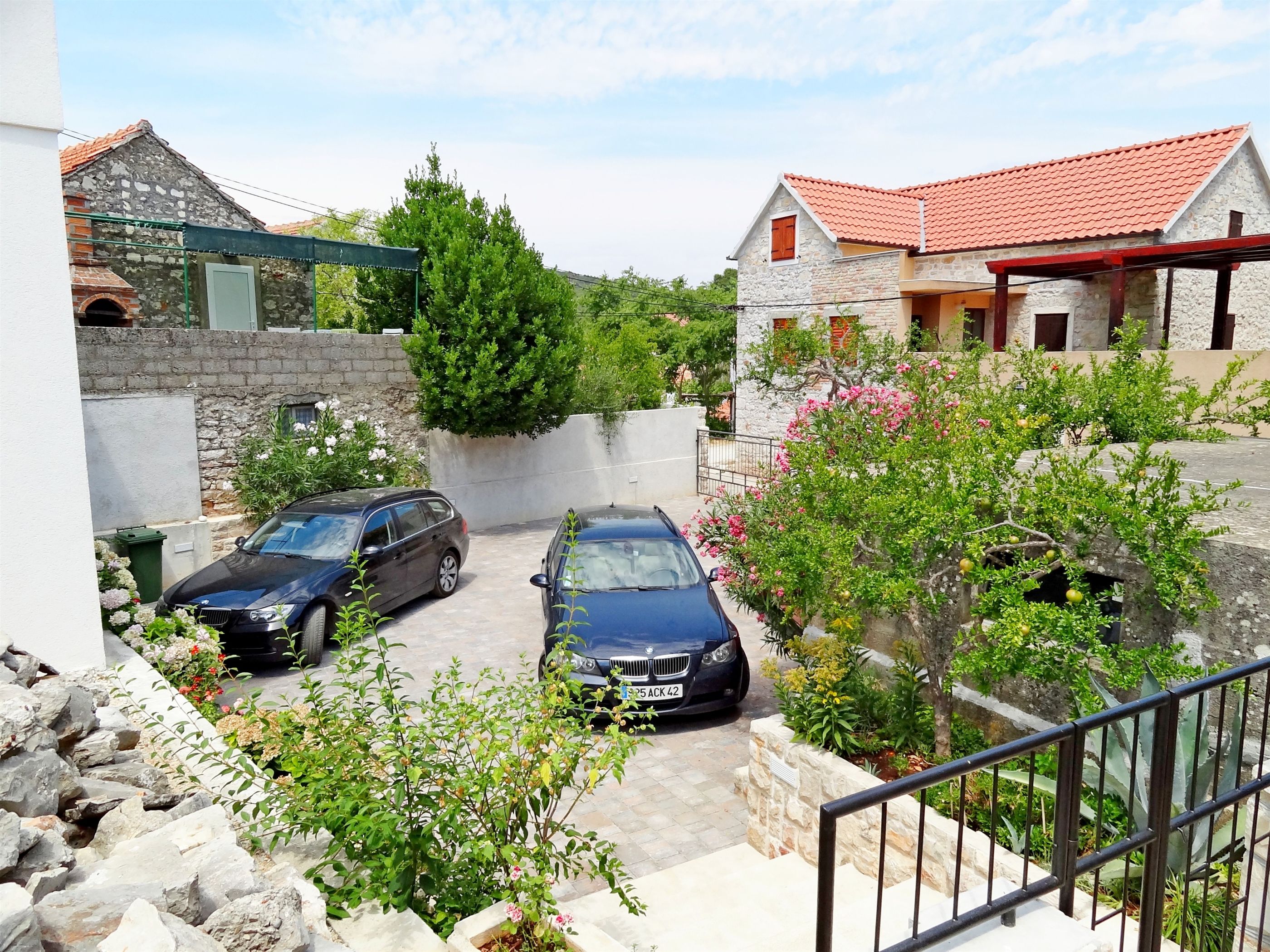 House Lara 11851-K1