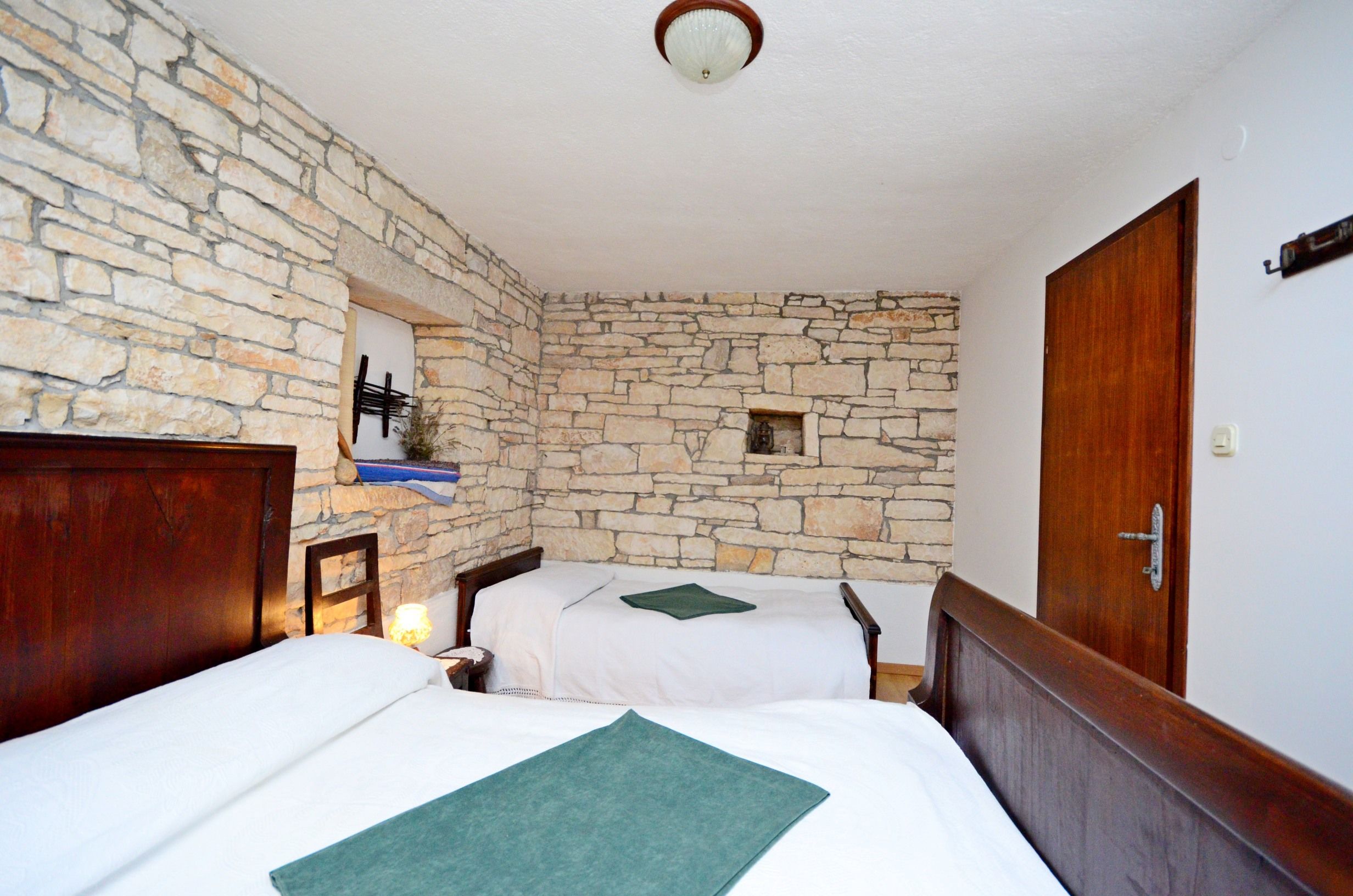 Apartment Srblin 70221-A1