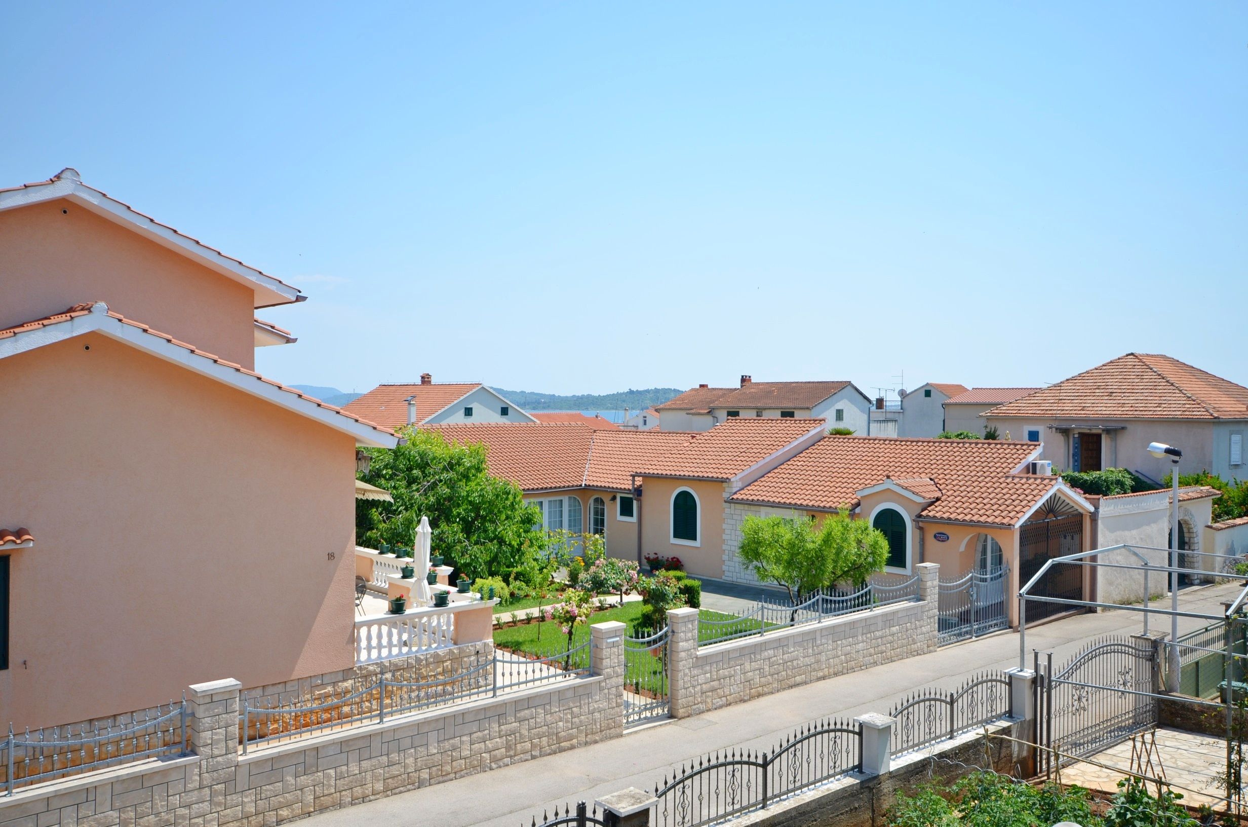 Apartments and Room Zinka 24311-A2