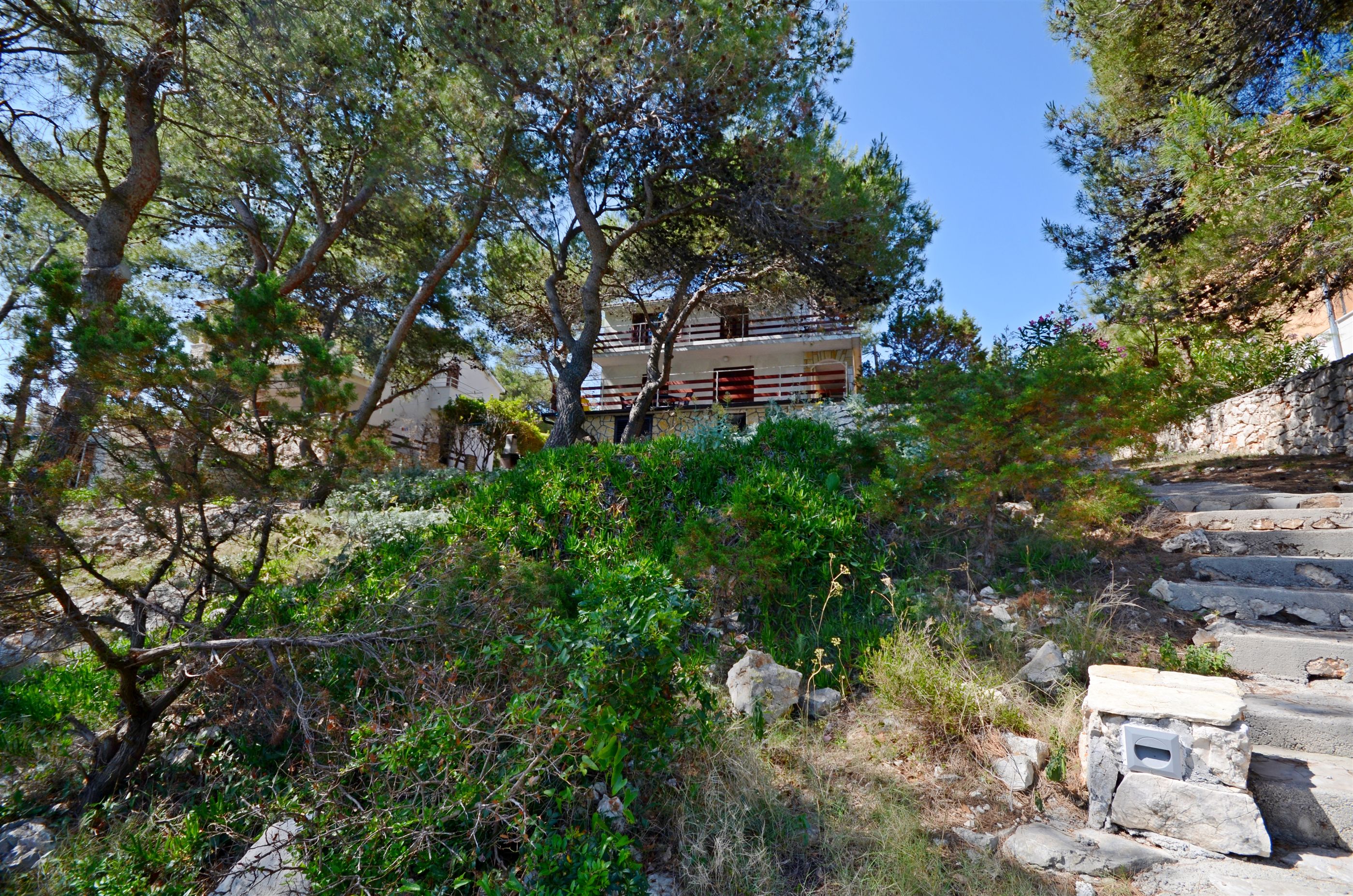 Apartments Antun 40631-A1