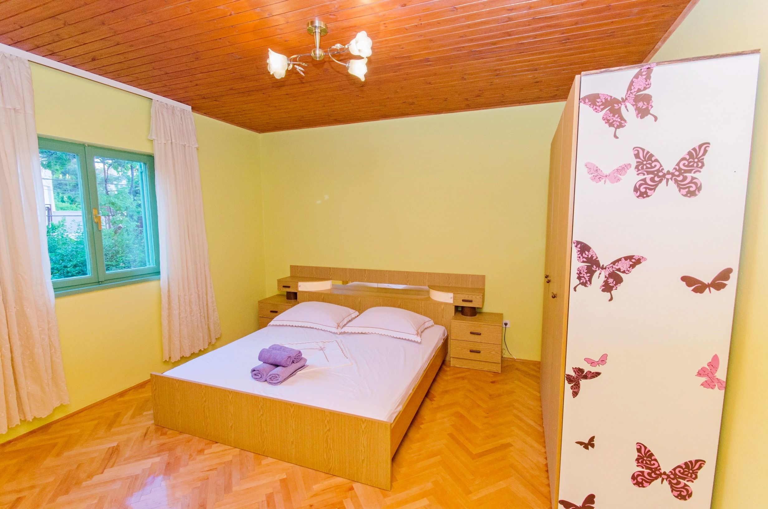 Apartments Mladenka A1