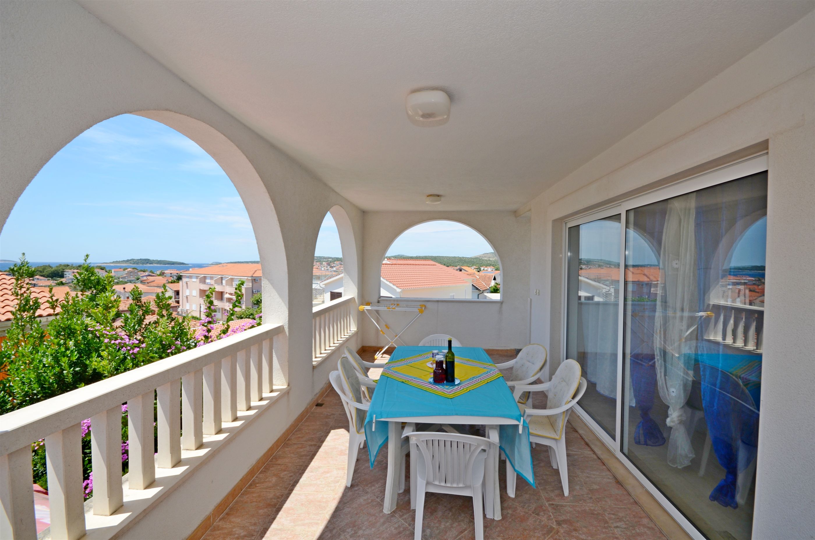 Apartments Branislav 21811-A1