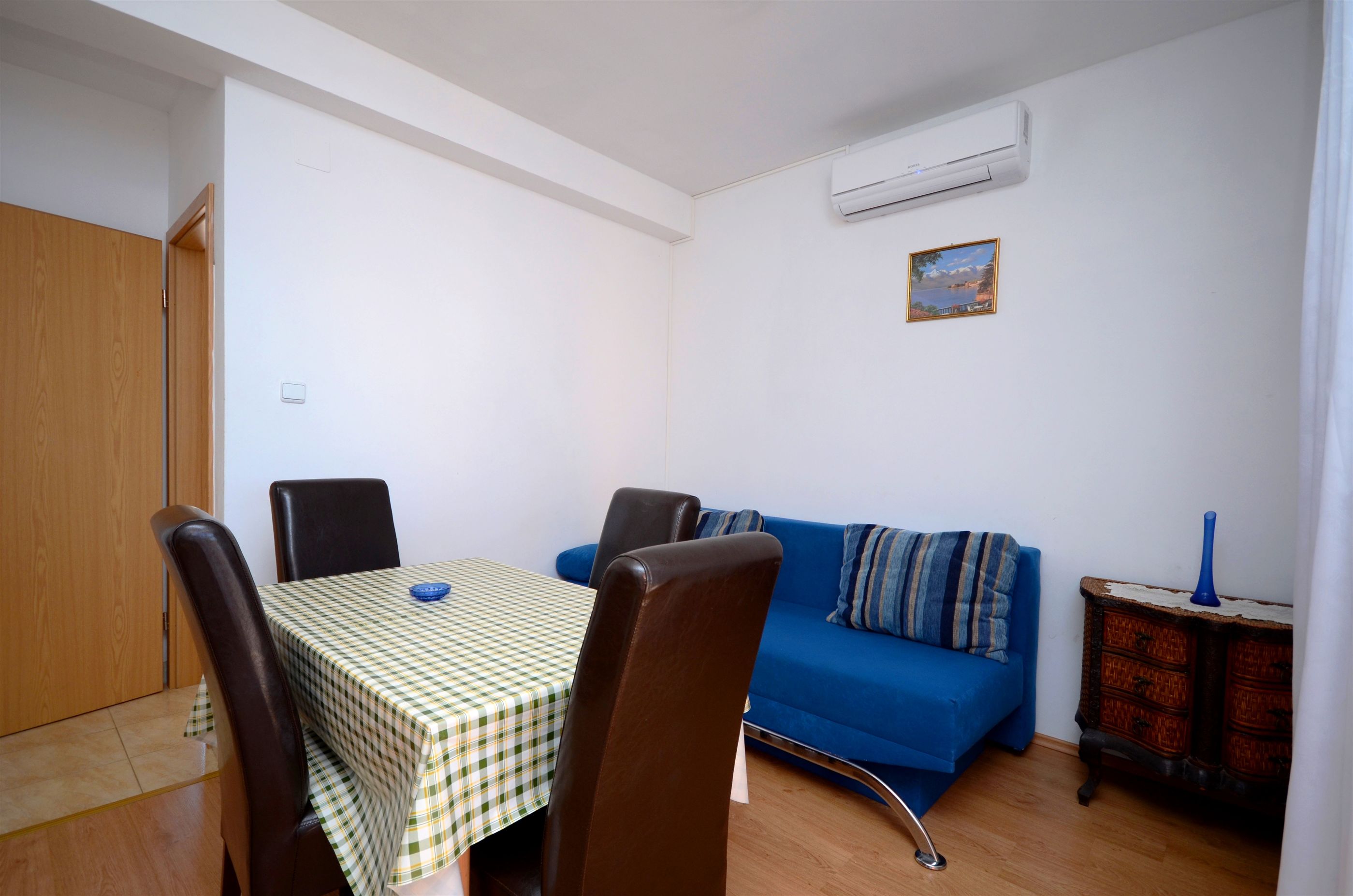 Apartments Marijo 42621-A1