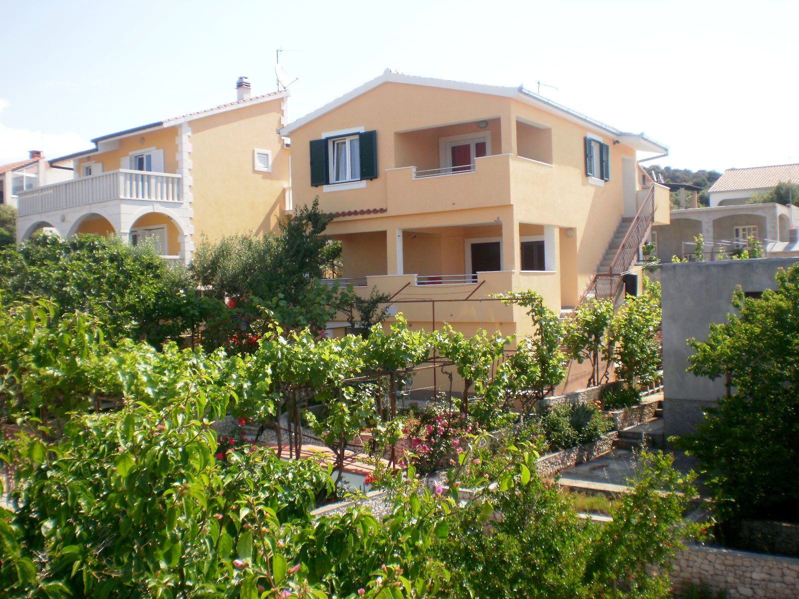 Apartments Kuscevic Kanica 57681-A2