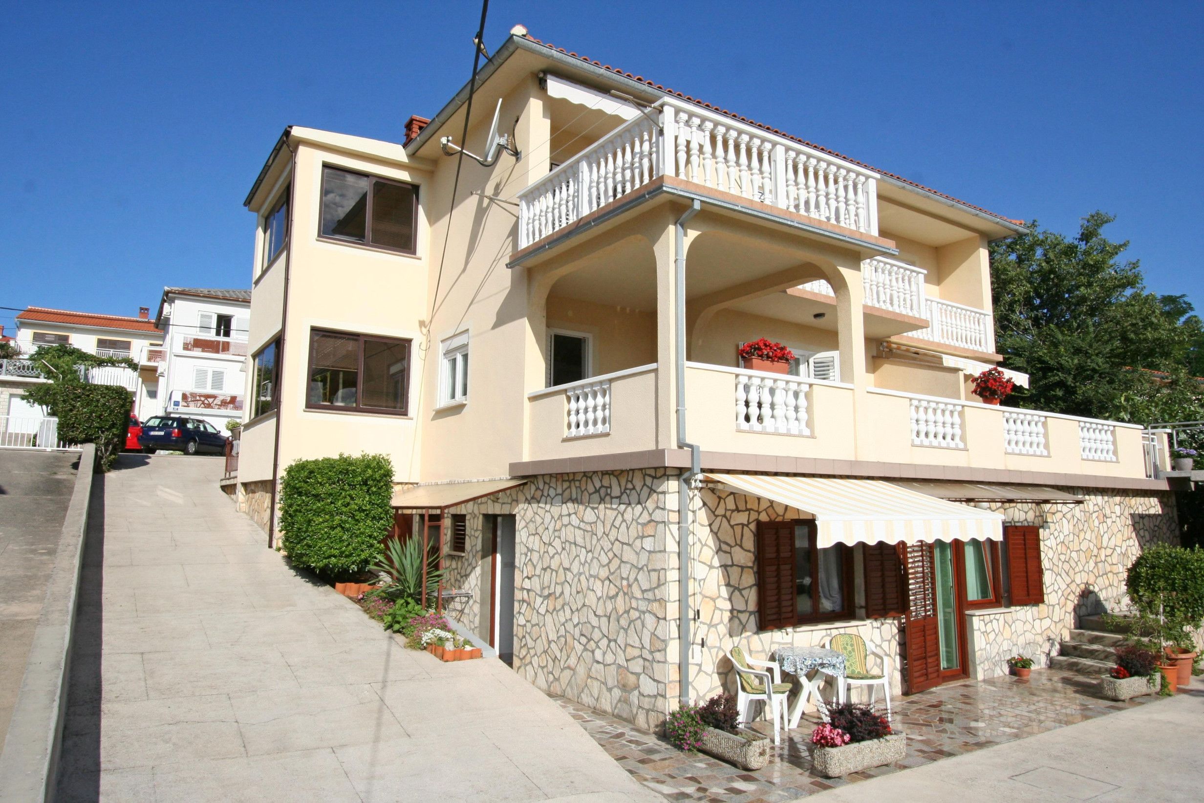 Apartments Dvorničić 10029-A1