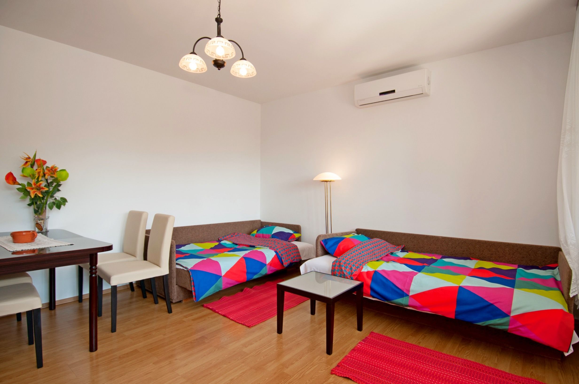 House Mirella 86121-K1