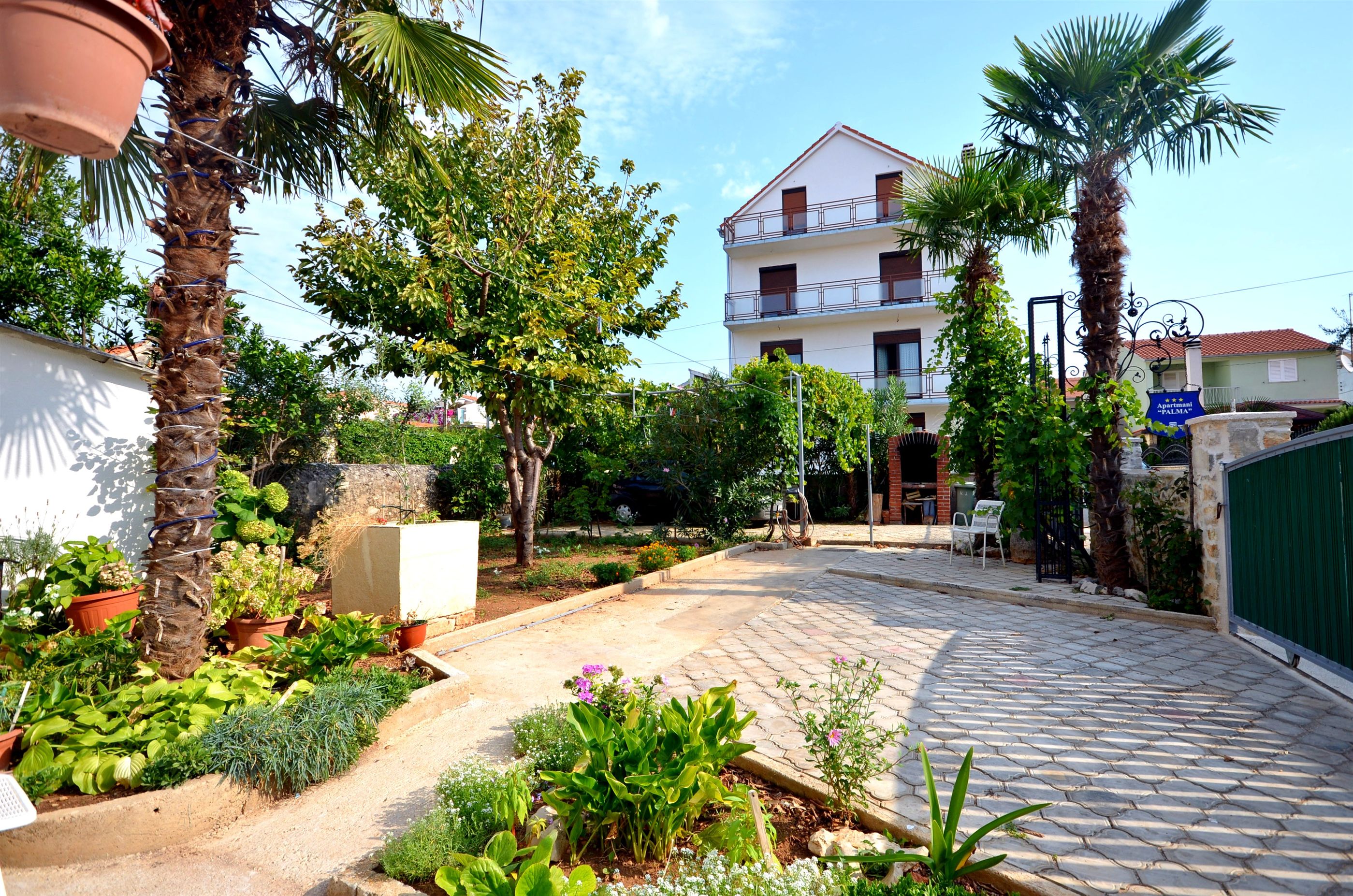 Apartments Vladimir 11291-A1