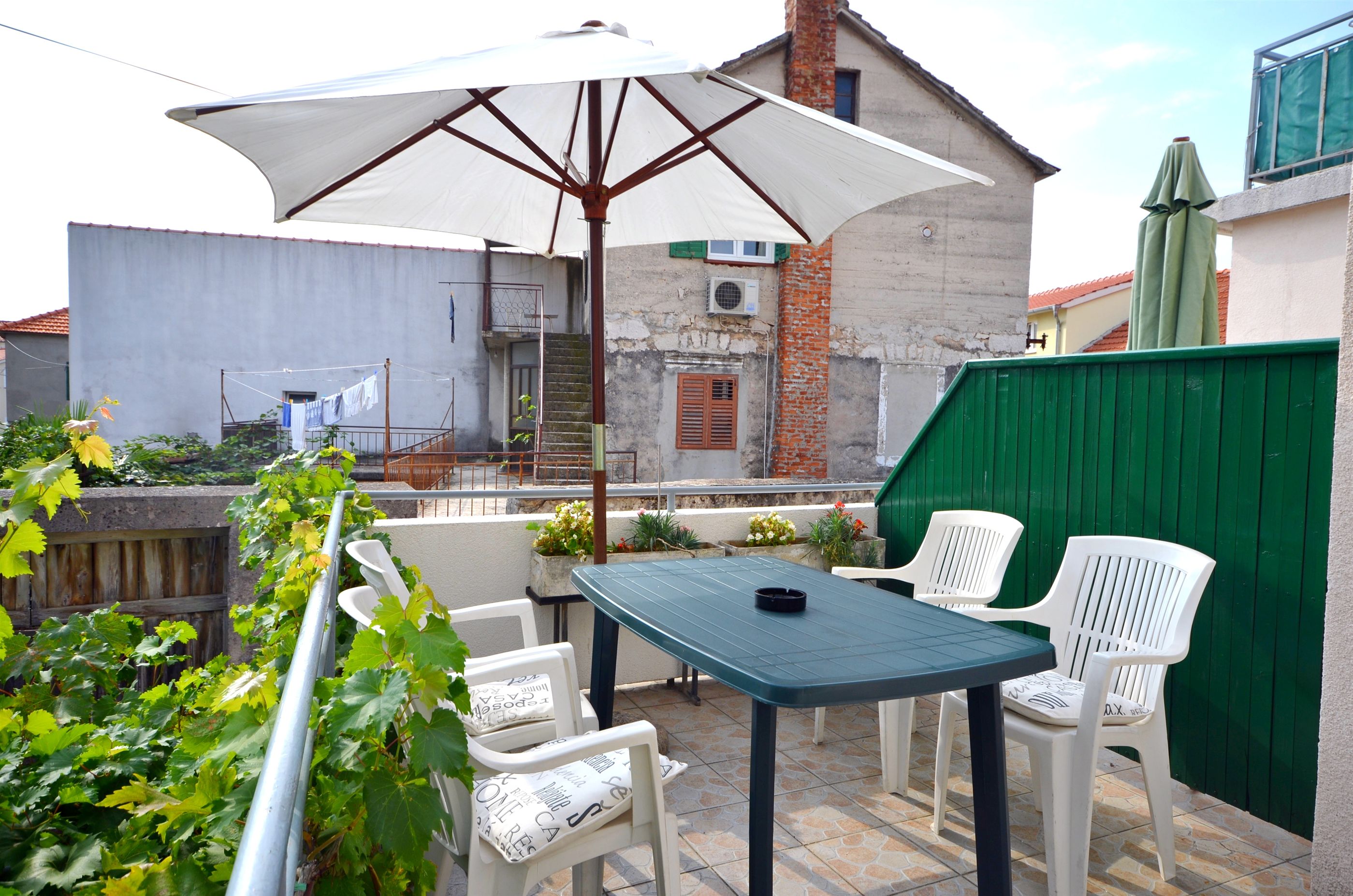 Apartments Vladimir 11291-A1
