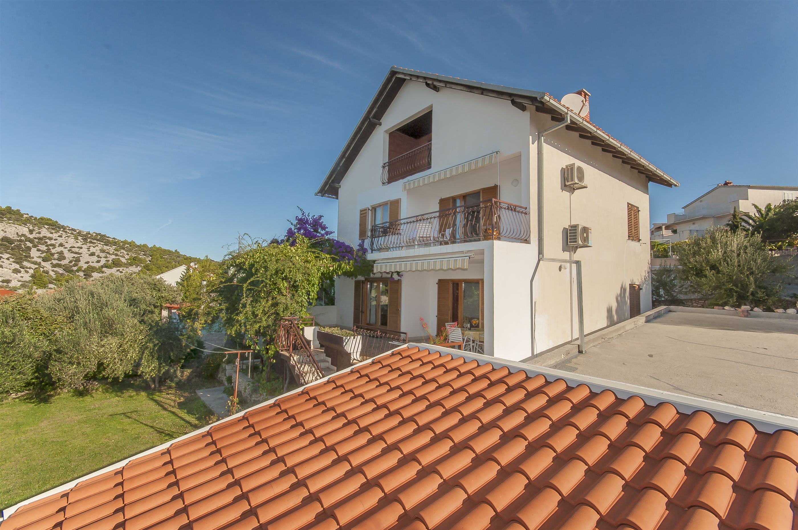 Apartments Gordana 10051-A2