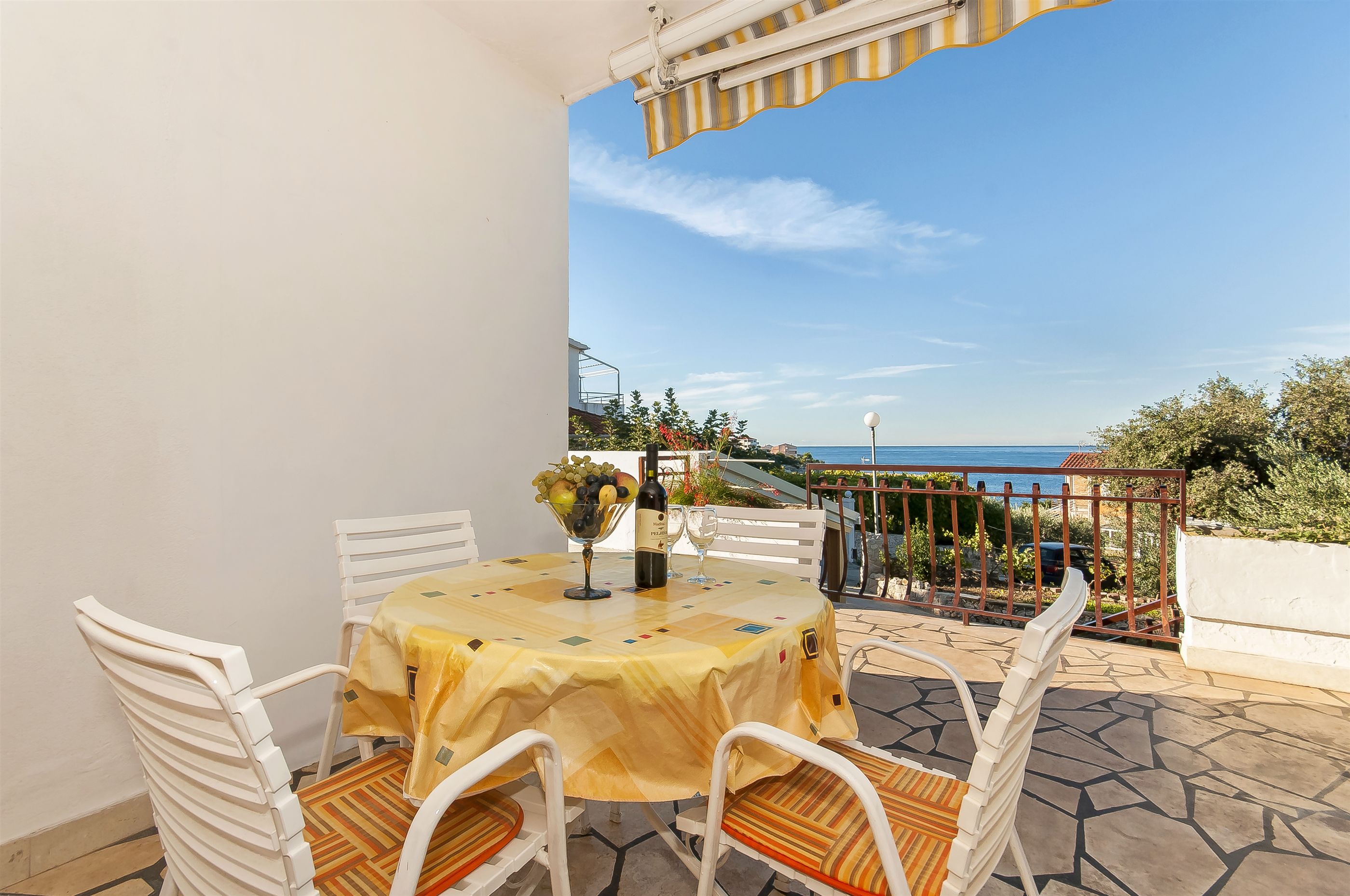 Apartments Gordana 10051-A1