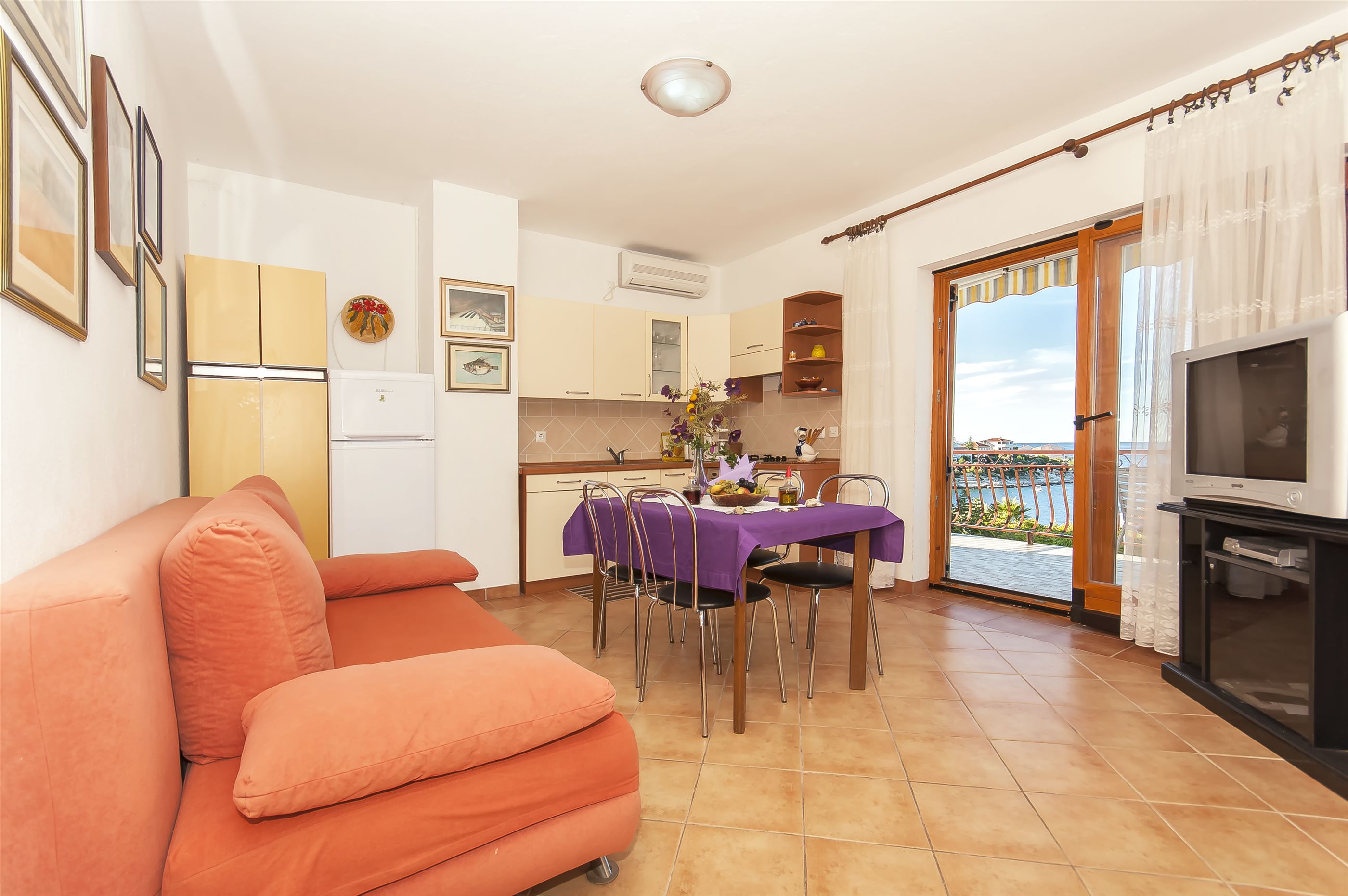Apartments Gordana 10051-A2