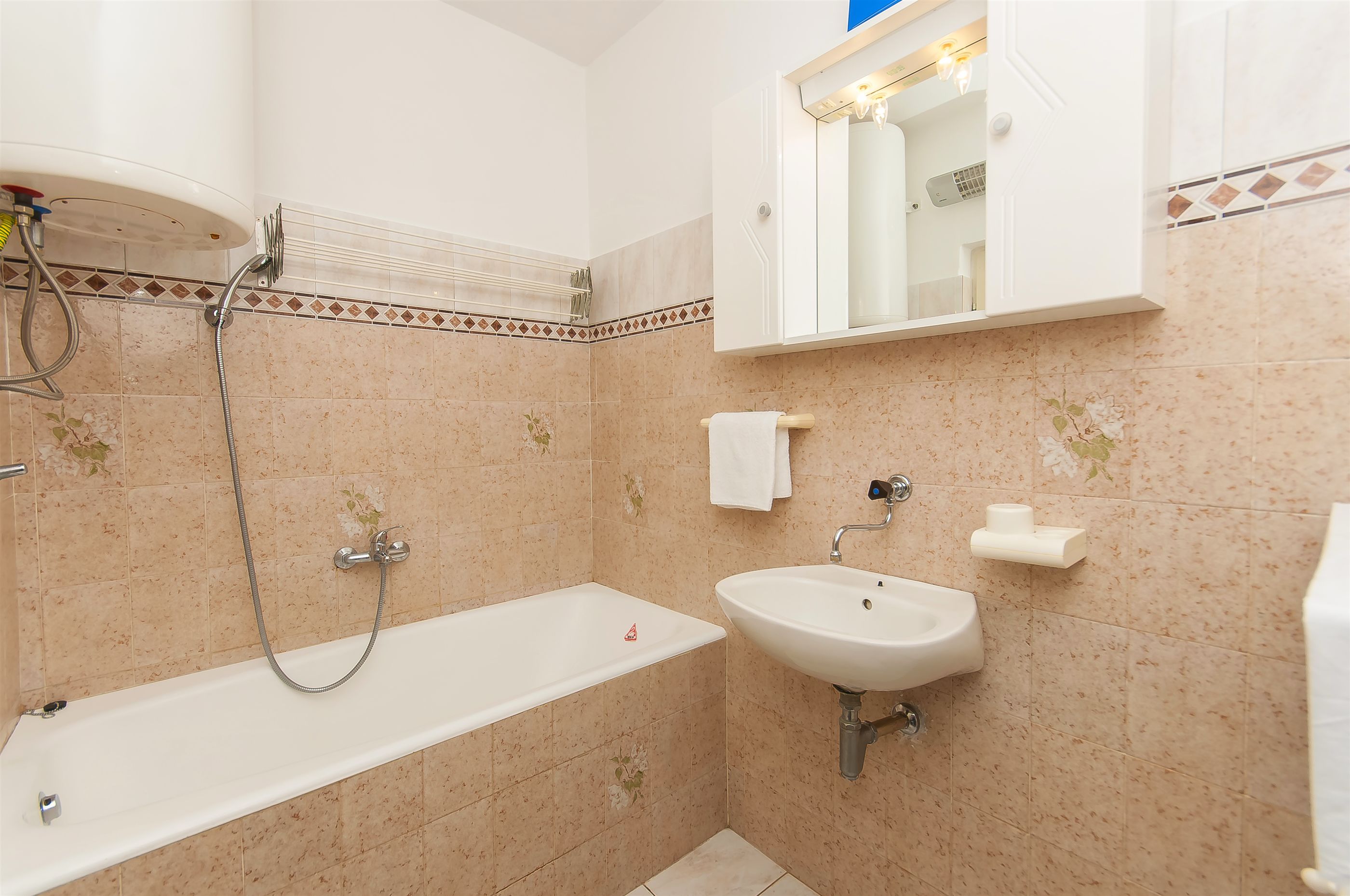 Apartments Srđan 12511-A1
