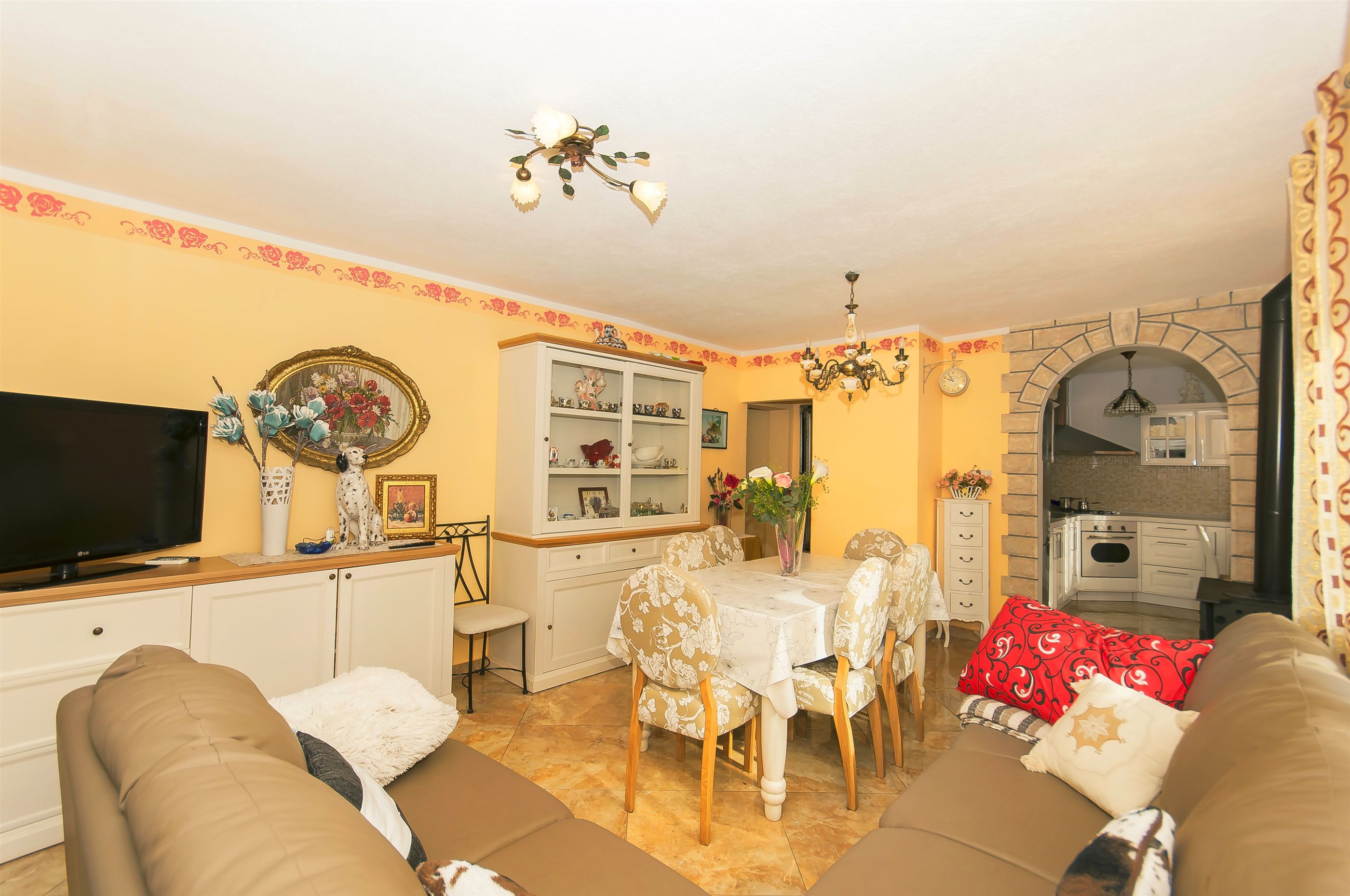 Apartments Ljiljana 10451-A1
