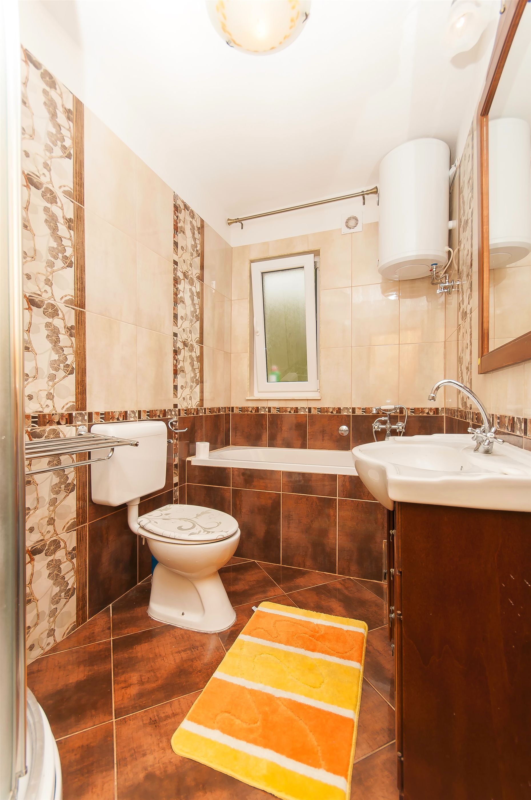 Apartments Ljiljana 10451-A1
