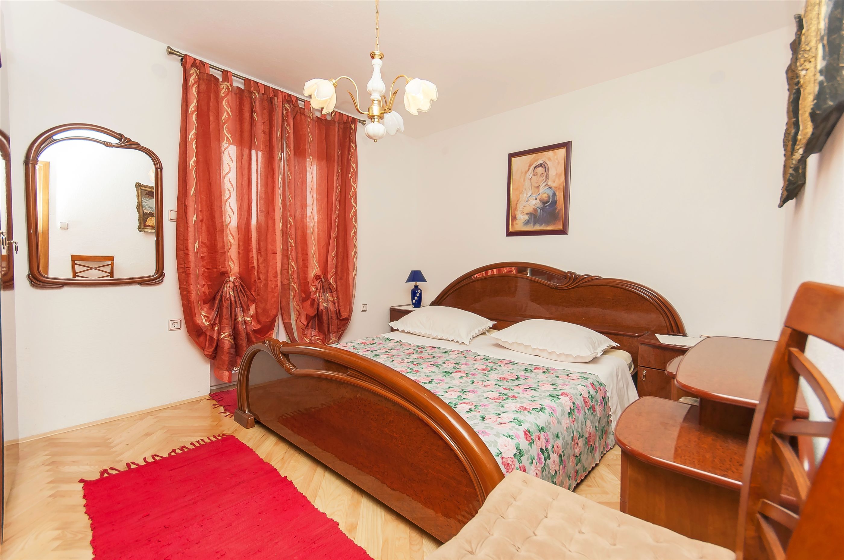 Apartments Ljiljana 10451-A1