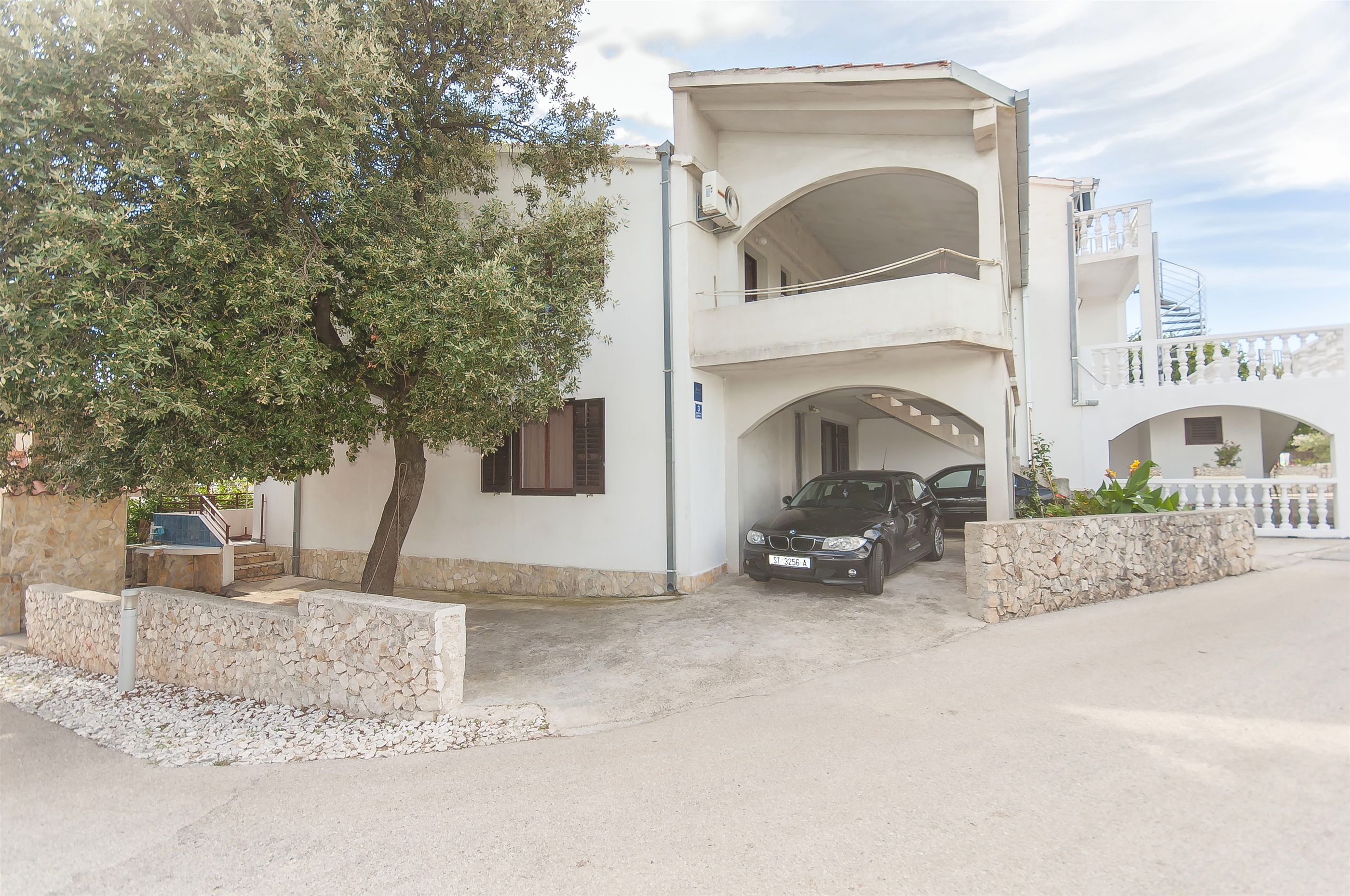 Apartment Maksim 24331-A1