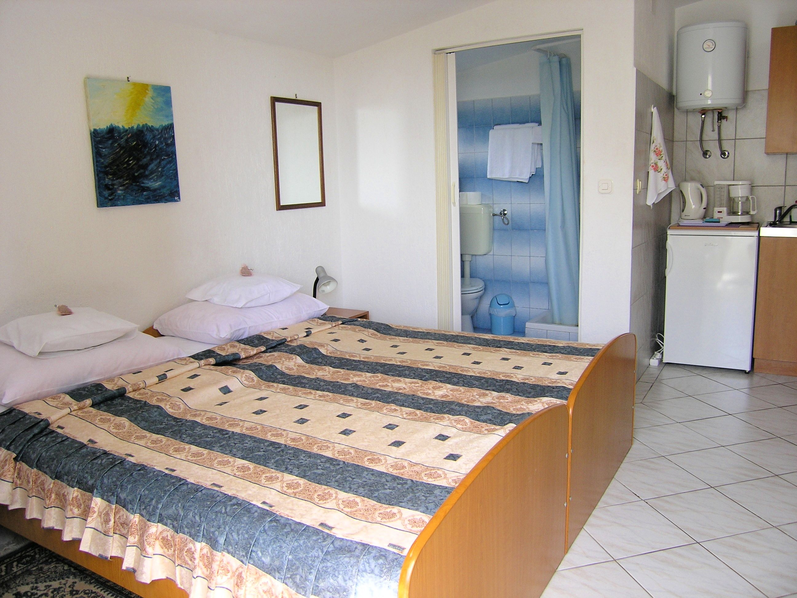 Apartments Plach 15841-A2