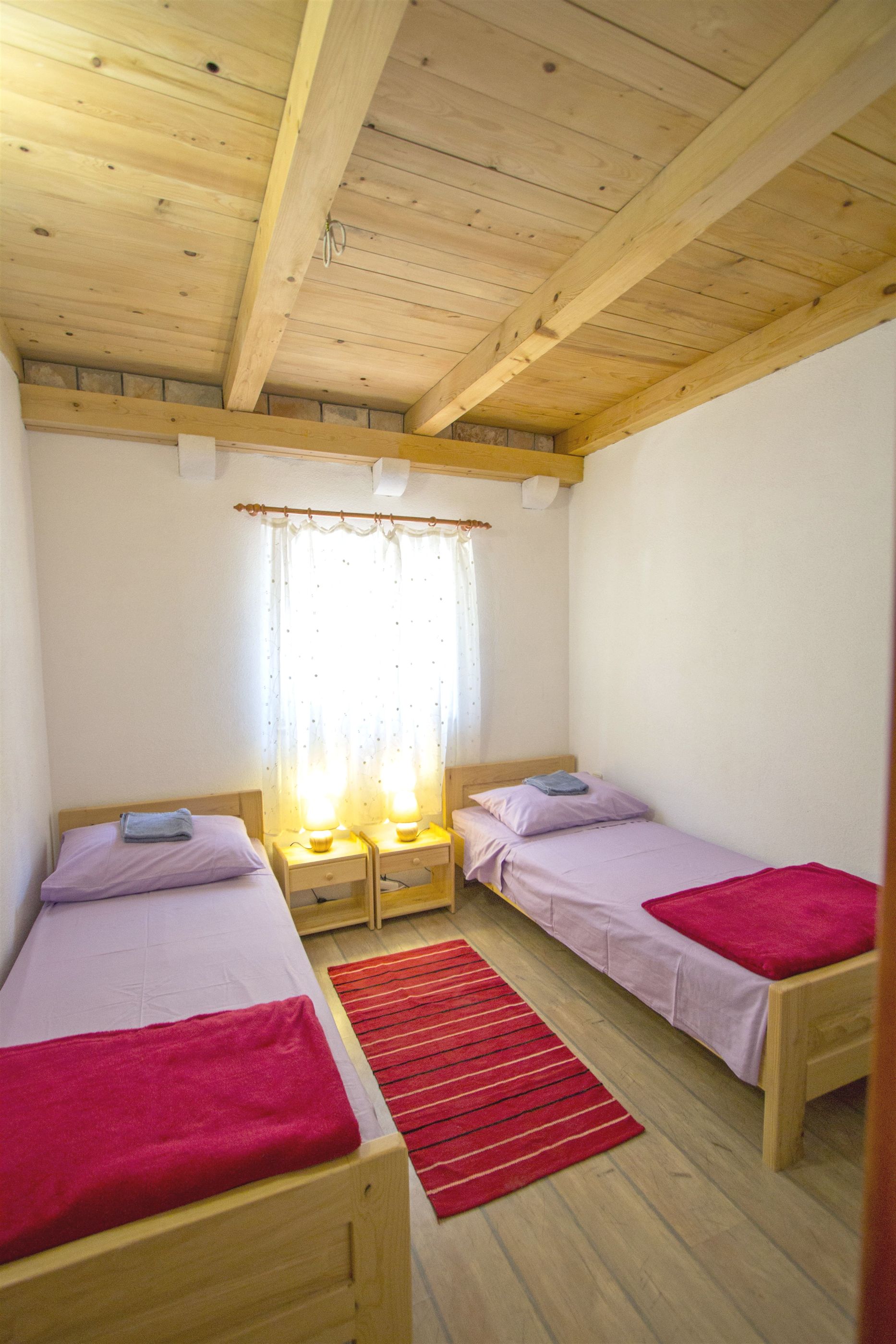 Apartments Željko 46931-A2