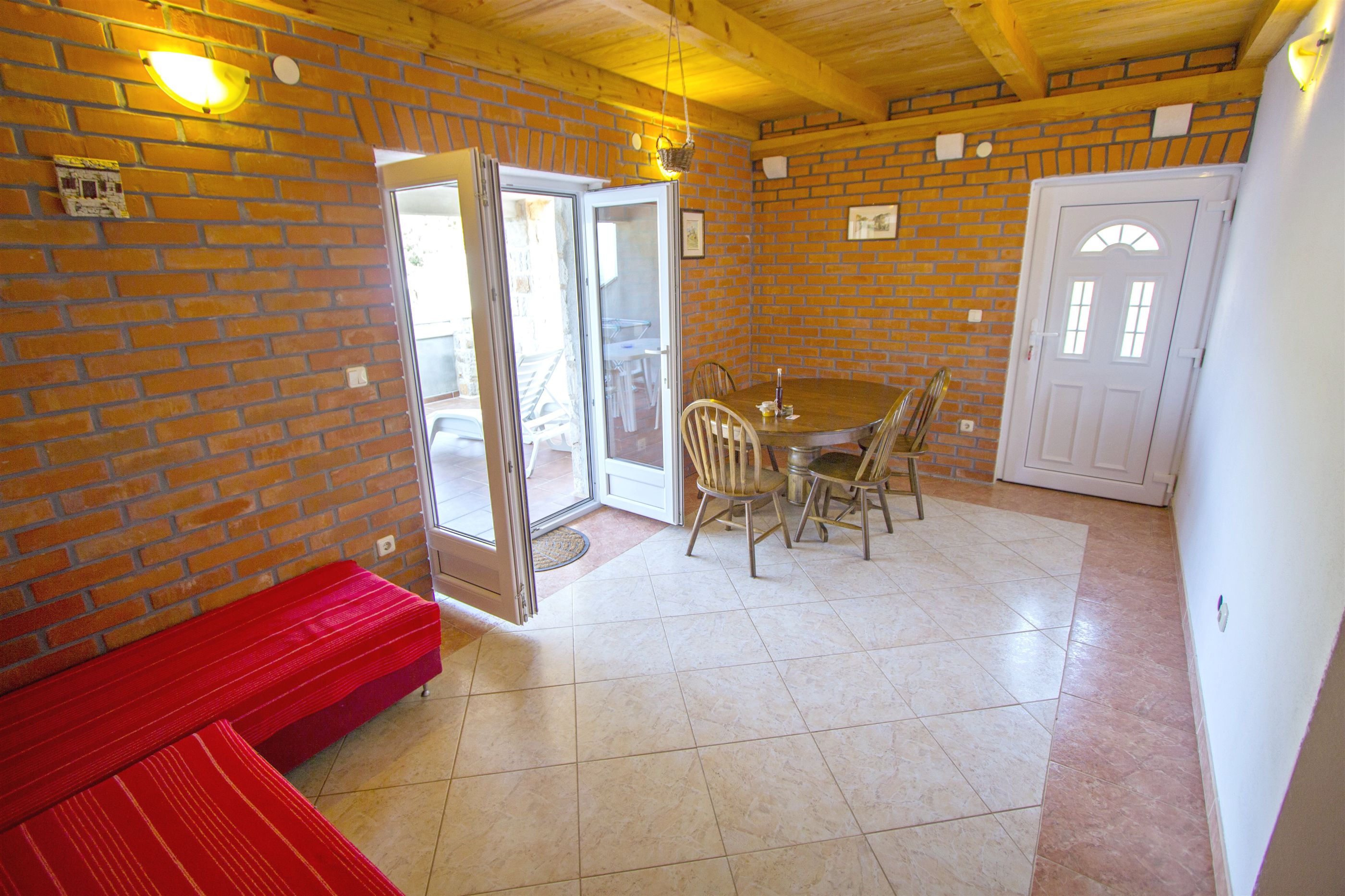 Apartments Željko 46931-A2
