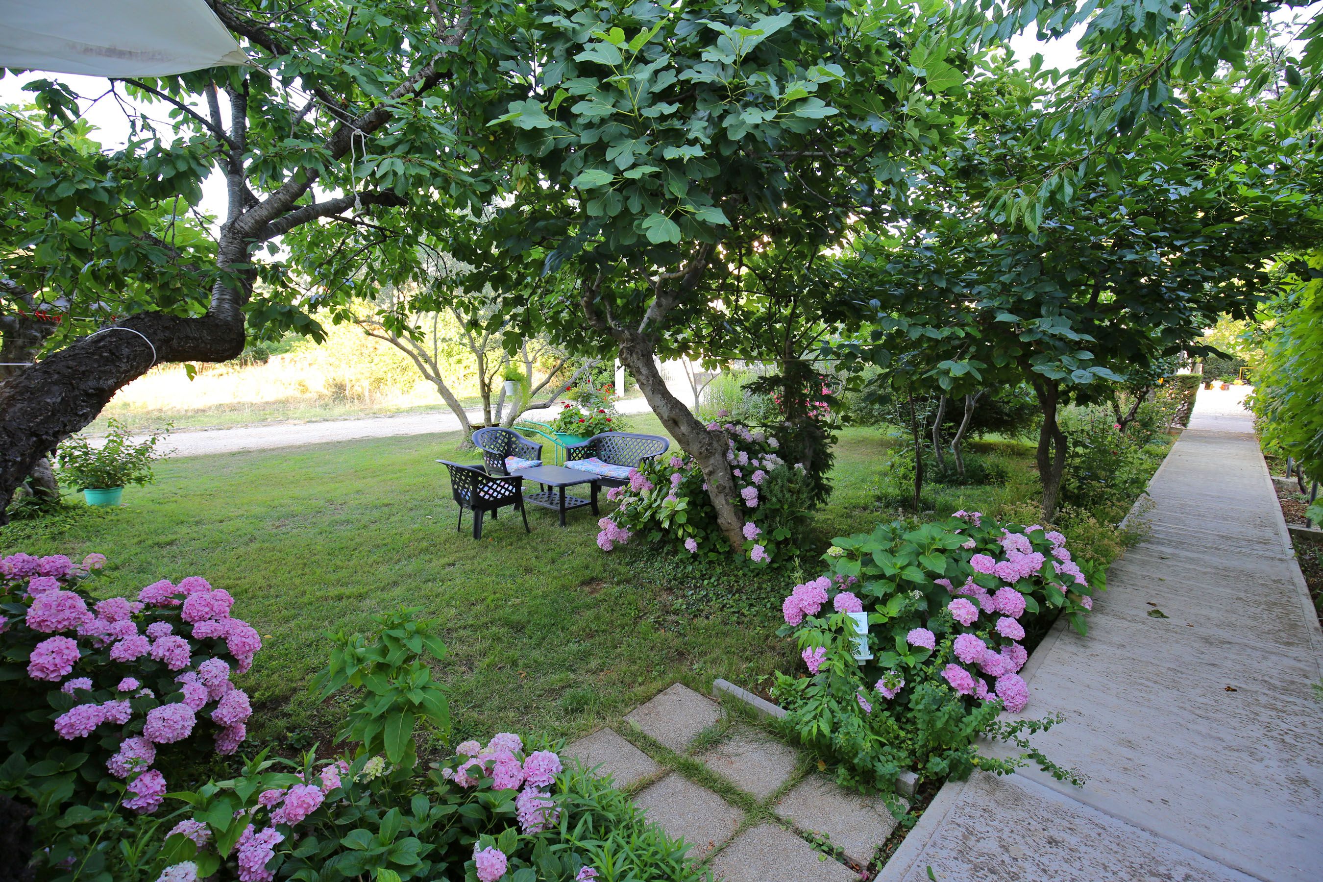 Apartments Verica 25072-A1