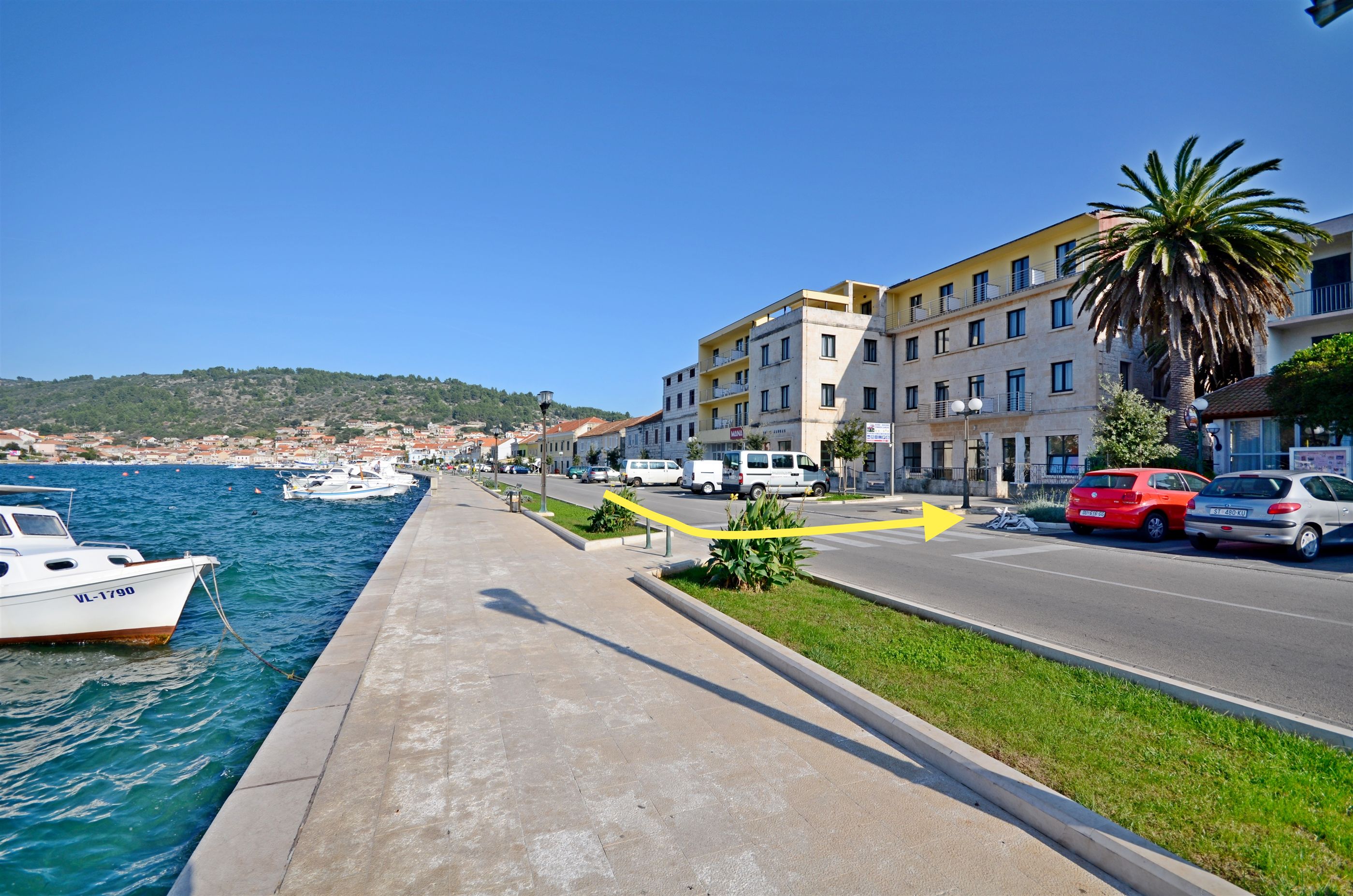 Apartment and Rooms Angela 50861-A1