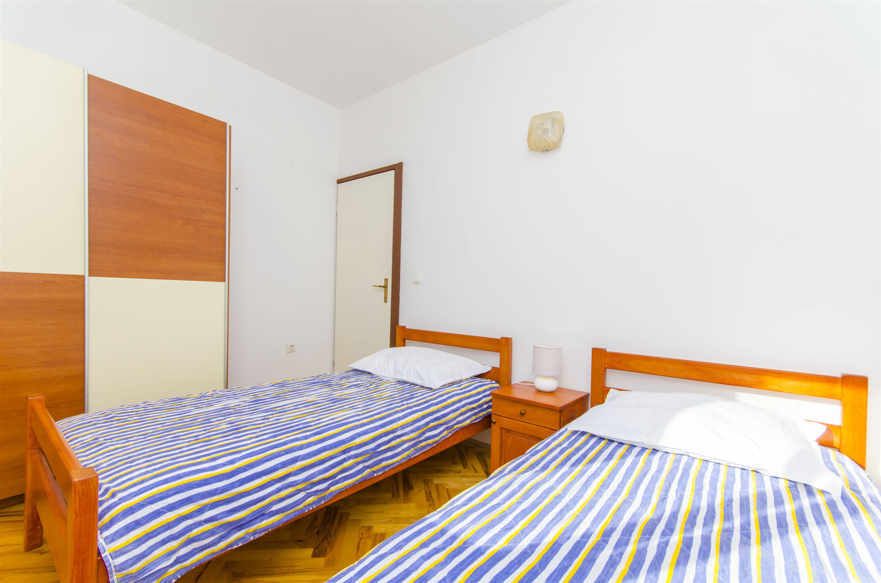 Apartments Jadranka 41101-A1