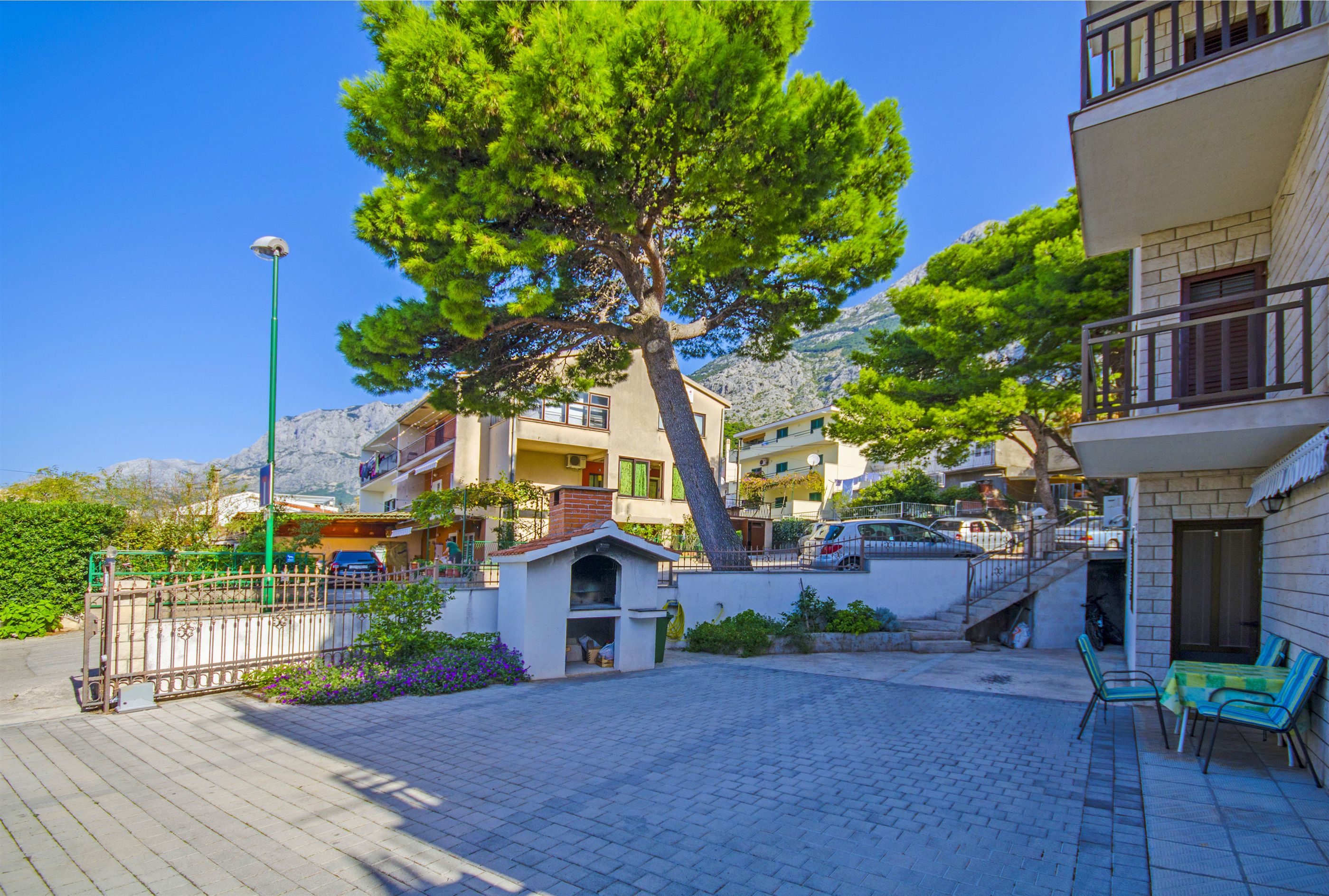 Apartments Marinko 37171-A5