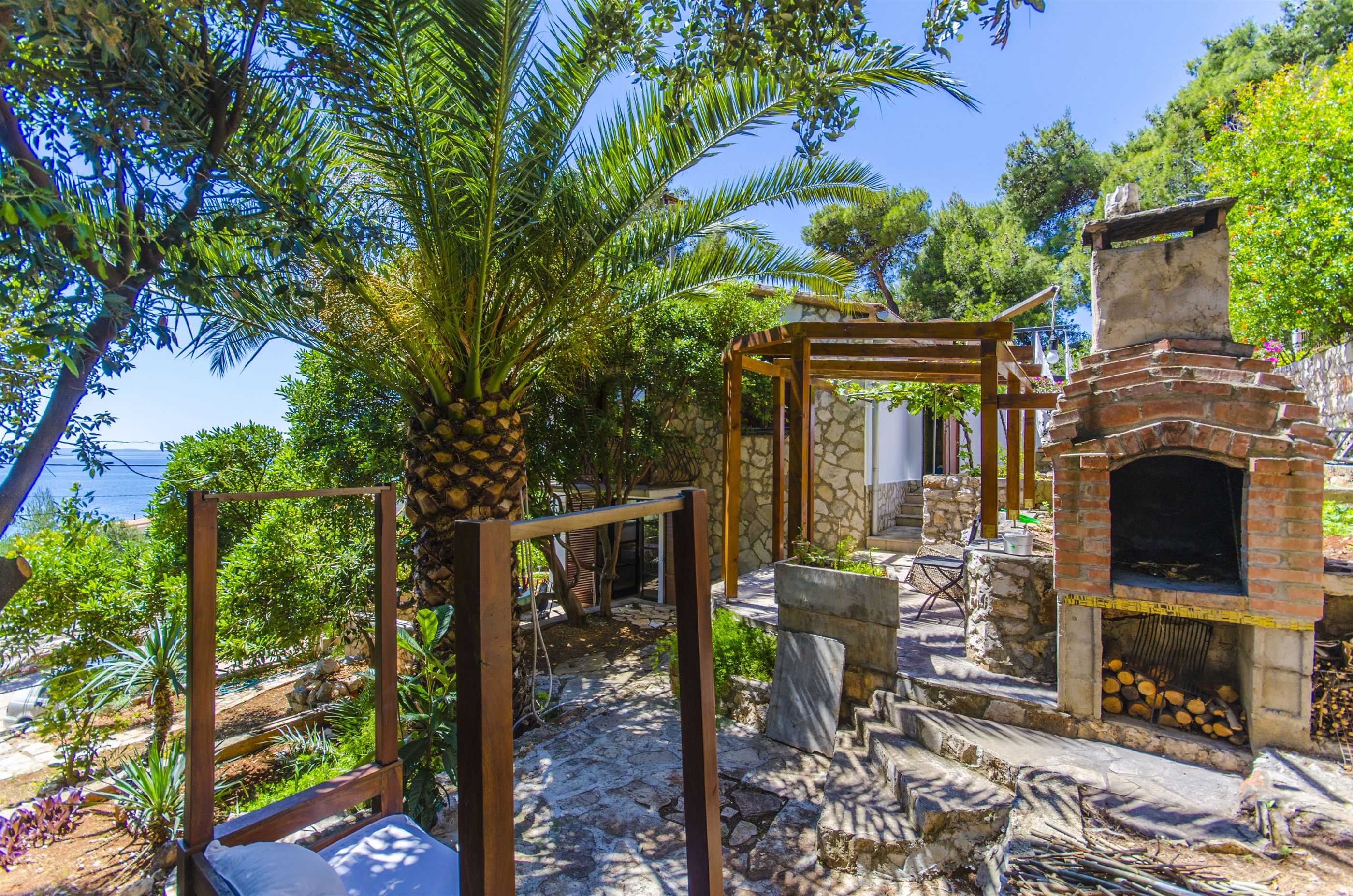 House Renato 37681-K1