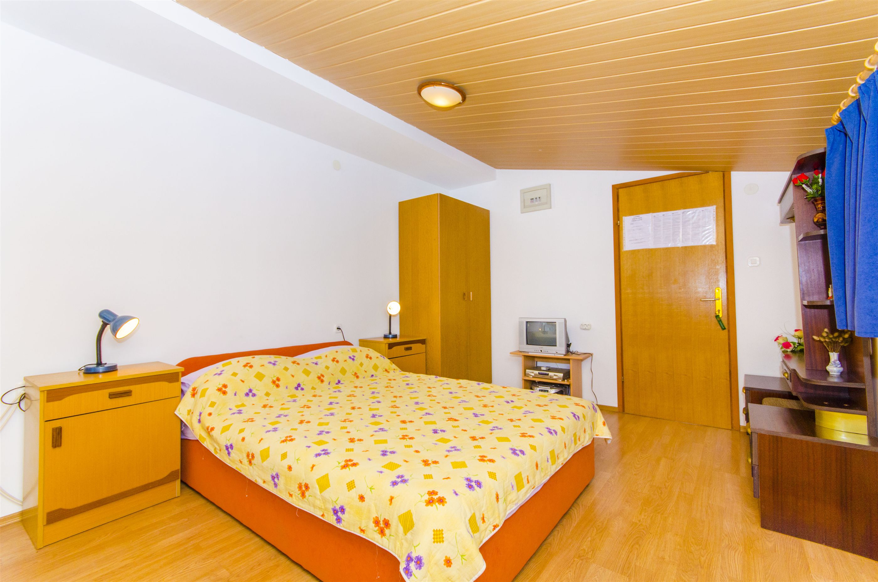 Apartments Nada 28271-A1